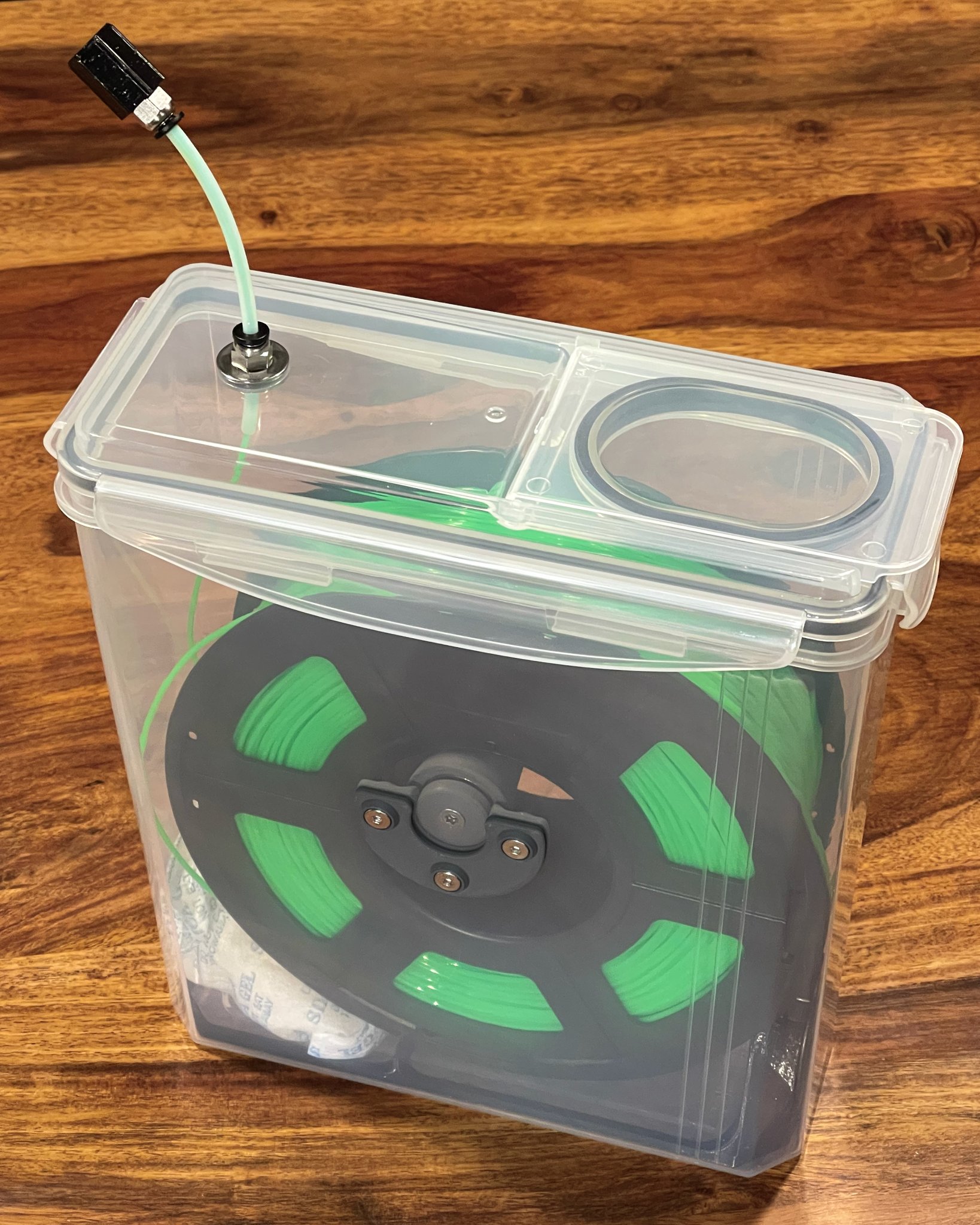 Hộp Sấy Sợi Nhựa Mỏng Có Giá Đỡ Cuộn Dây Bi