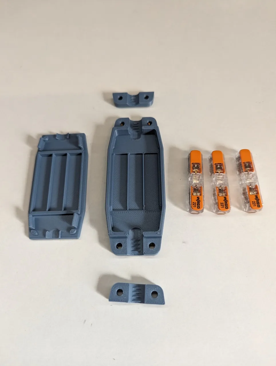 Hộp nối Inline Wago 221 cho dây mềm 2, 3, 4 hoặc 5 ruột