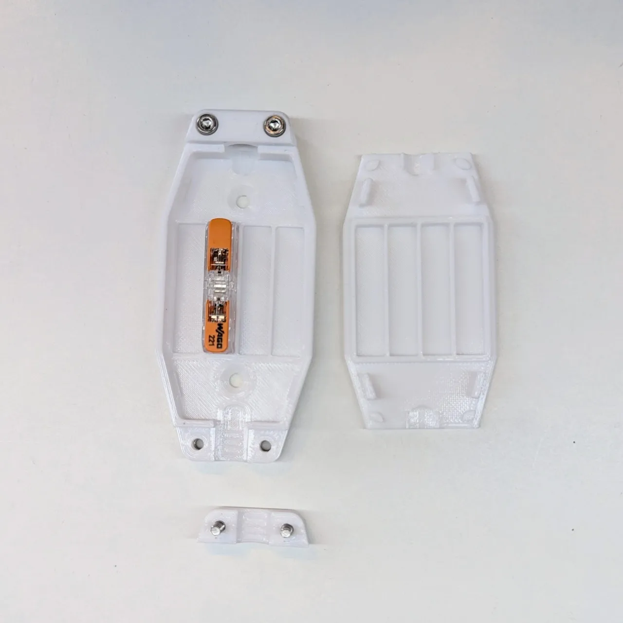 Hộp nối tiếp Wago 221 cho dây mềm 2, 3, 5 lõi có lỗ vít