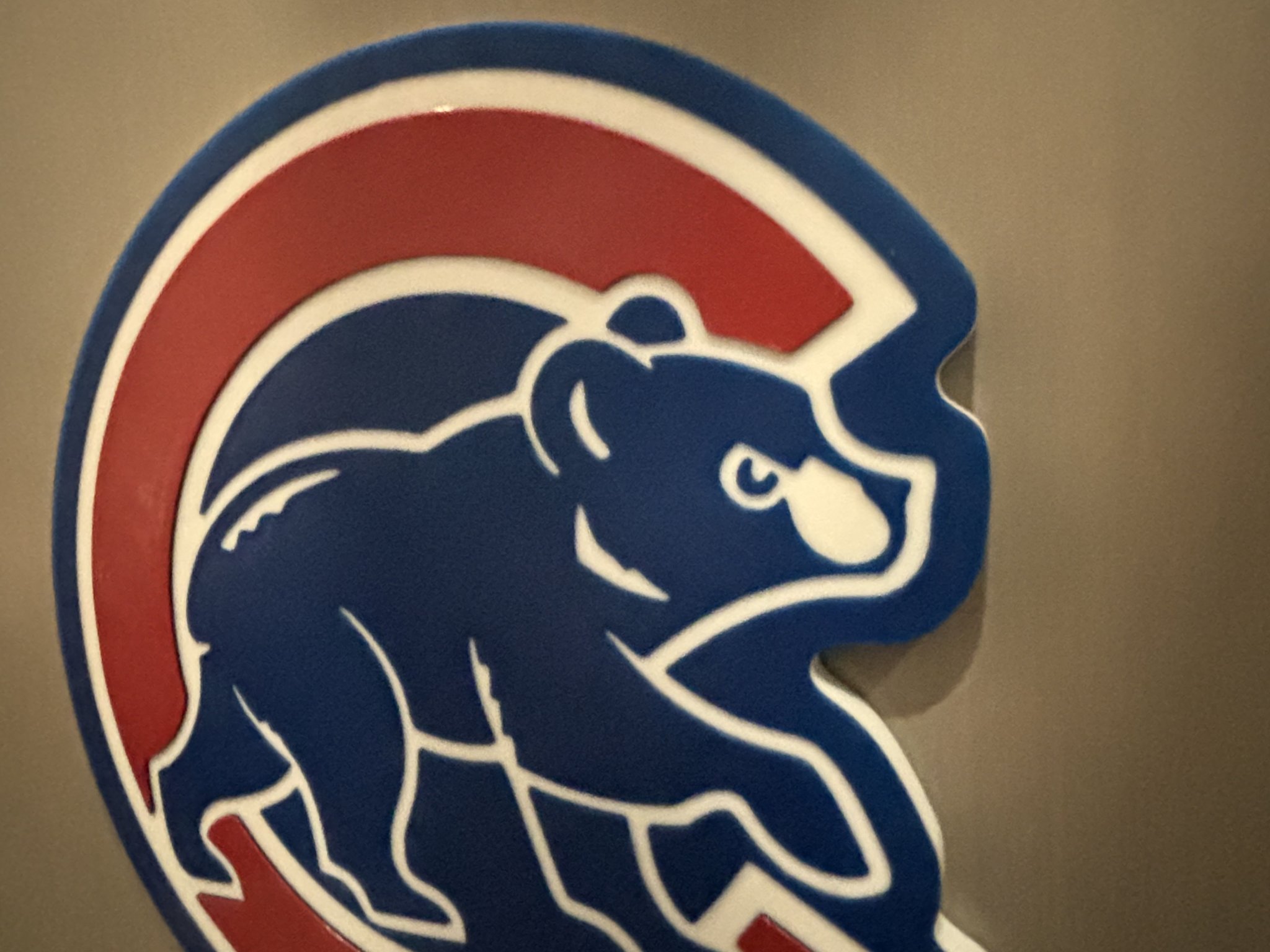 Tranh Logo Chicago Cubs 3 Màu Cơ Bản, In 1 Mảnh, Dùng 1 Đầu Đùn