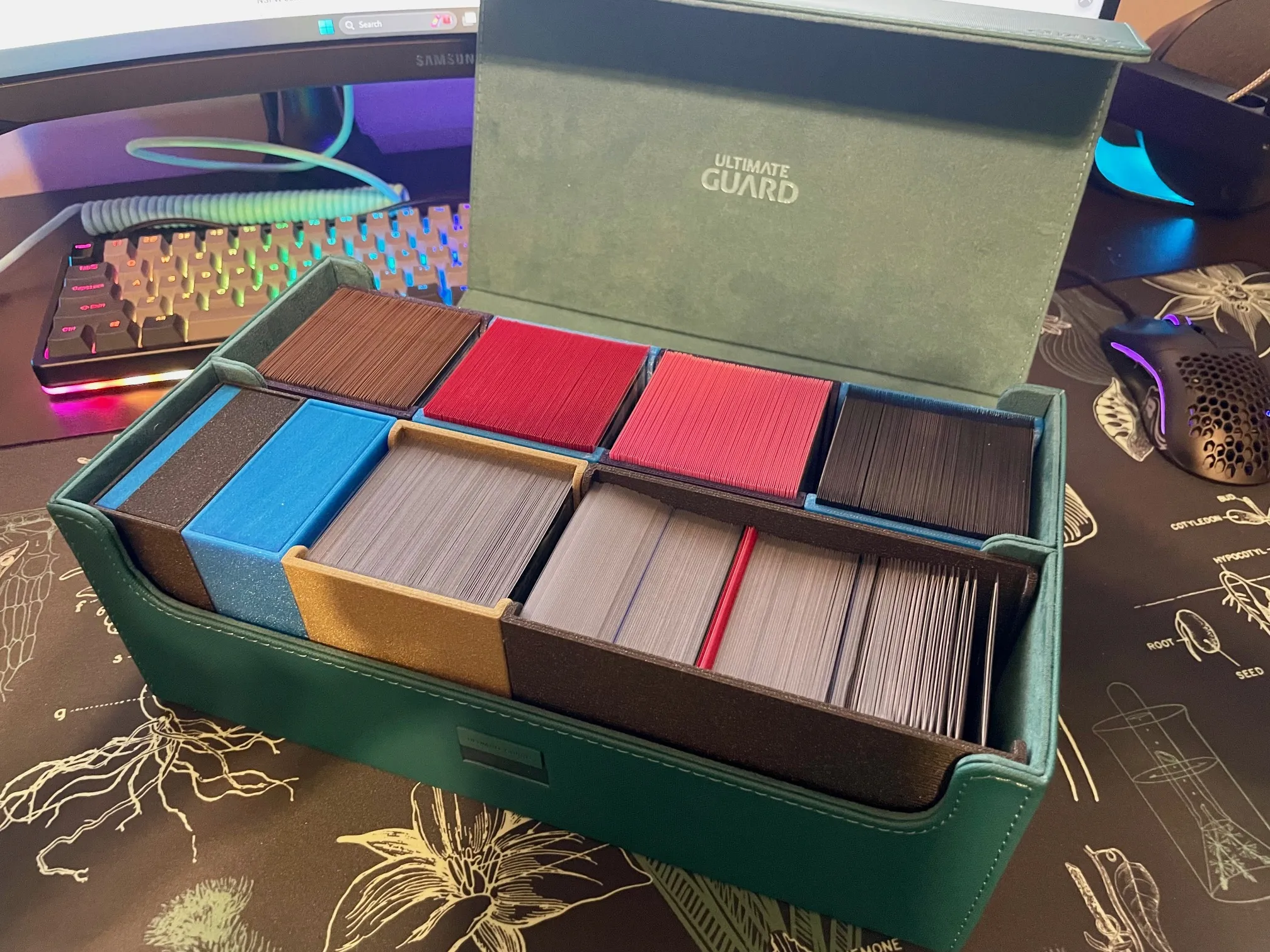 Hộp đựng bài Magic Commander cho bộ bài 100+ thẻ