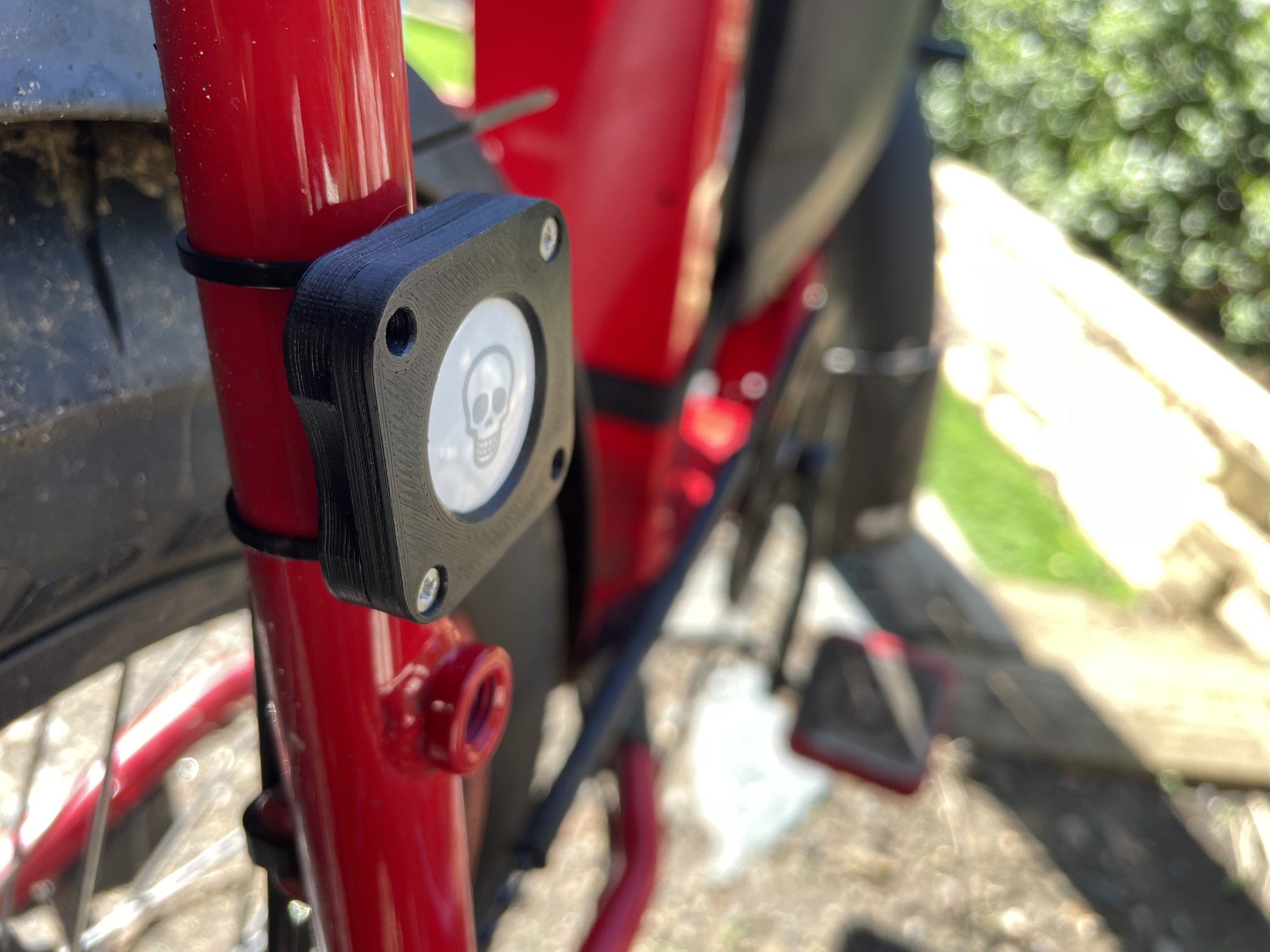 MultiTag - Giá đỡ AirTag Đa Năng