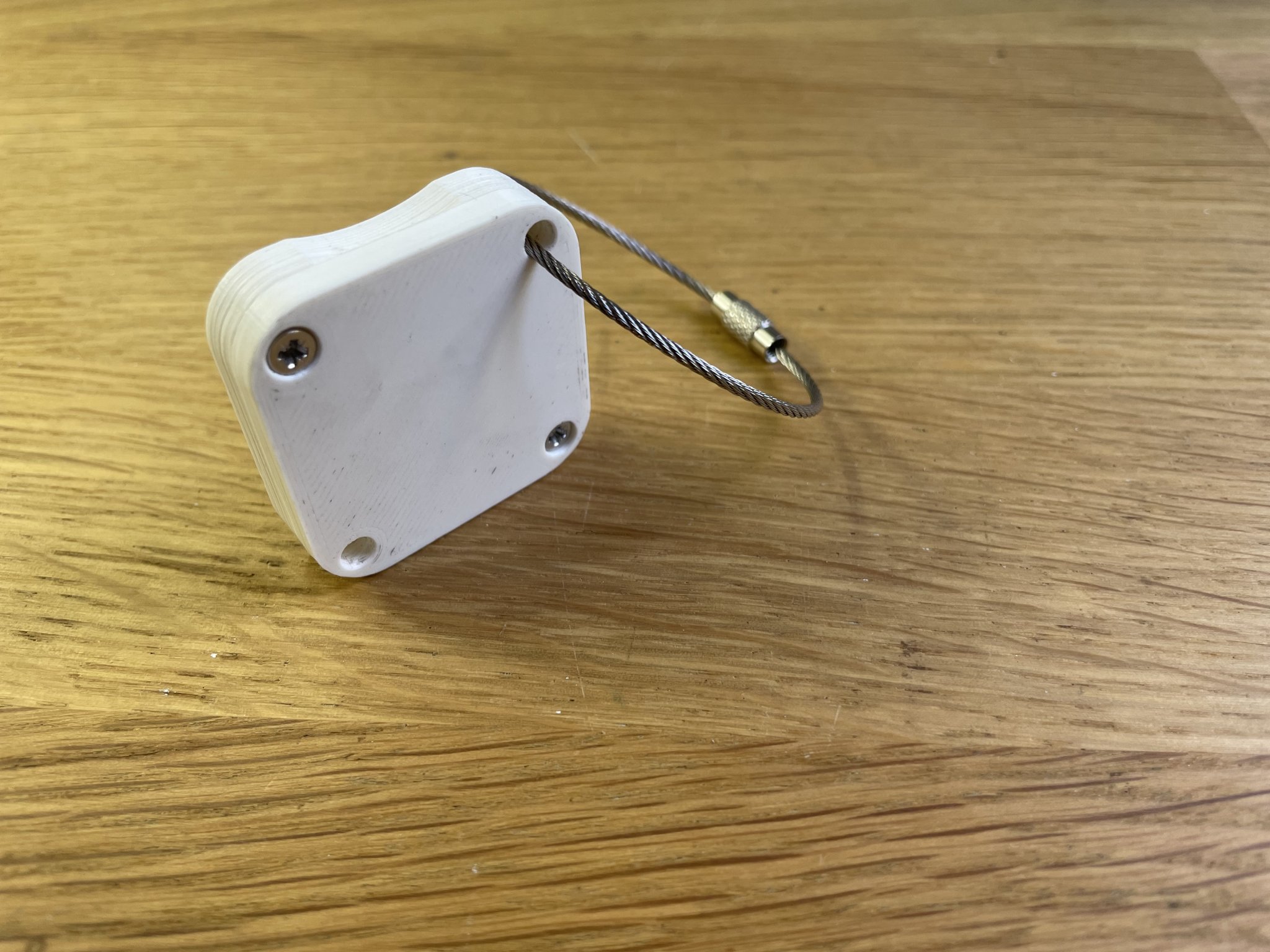 MultiTag - Giá đỡ AirTag Đa Năng