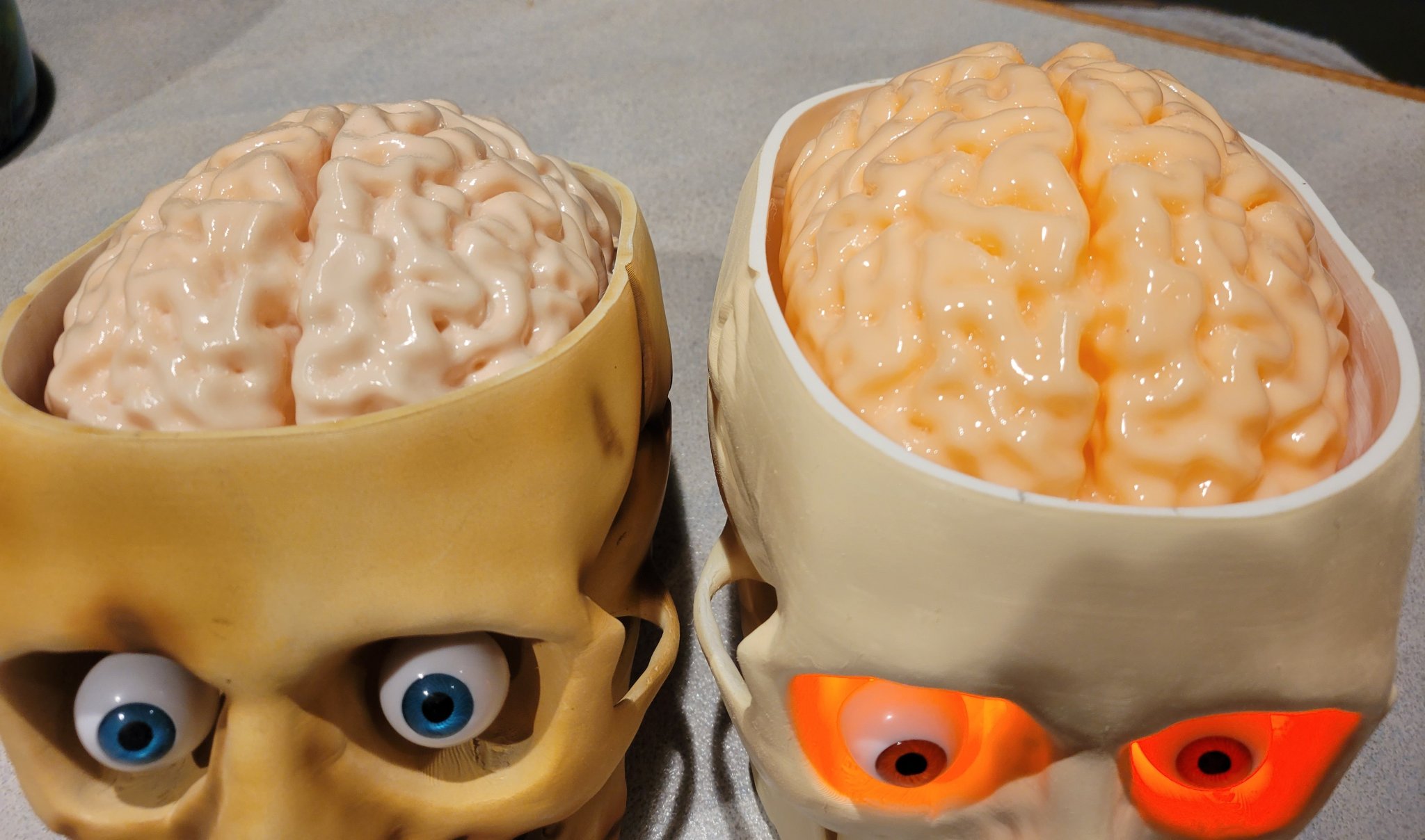 Thùng Đựng Kẹo Sọ Não (Có Thêm Phiên Bản Đèn)