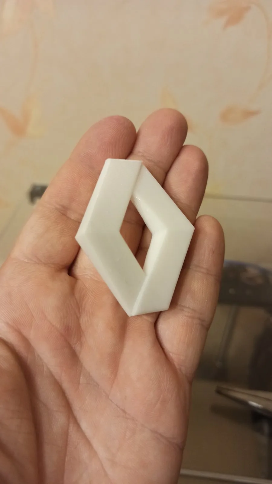 Logo Renault cho vè bánh xe