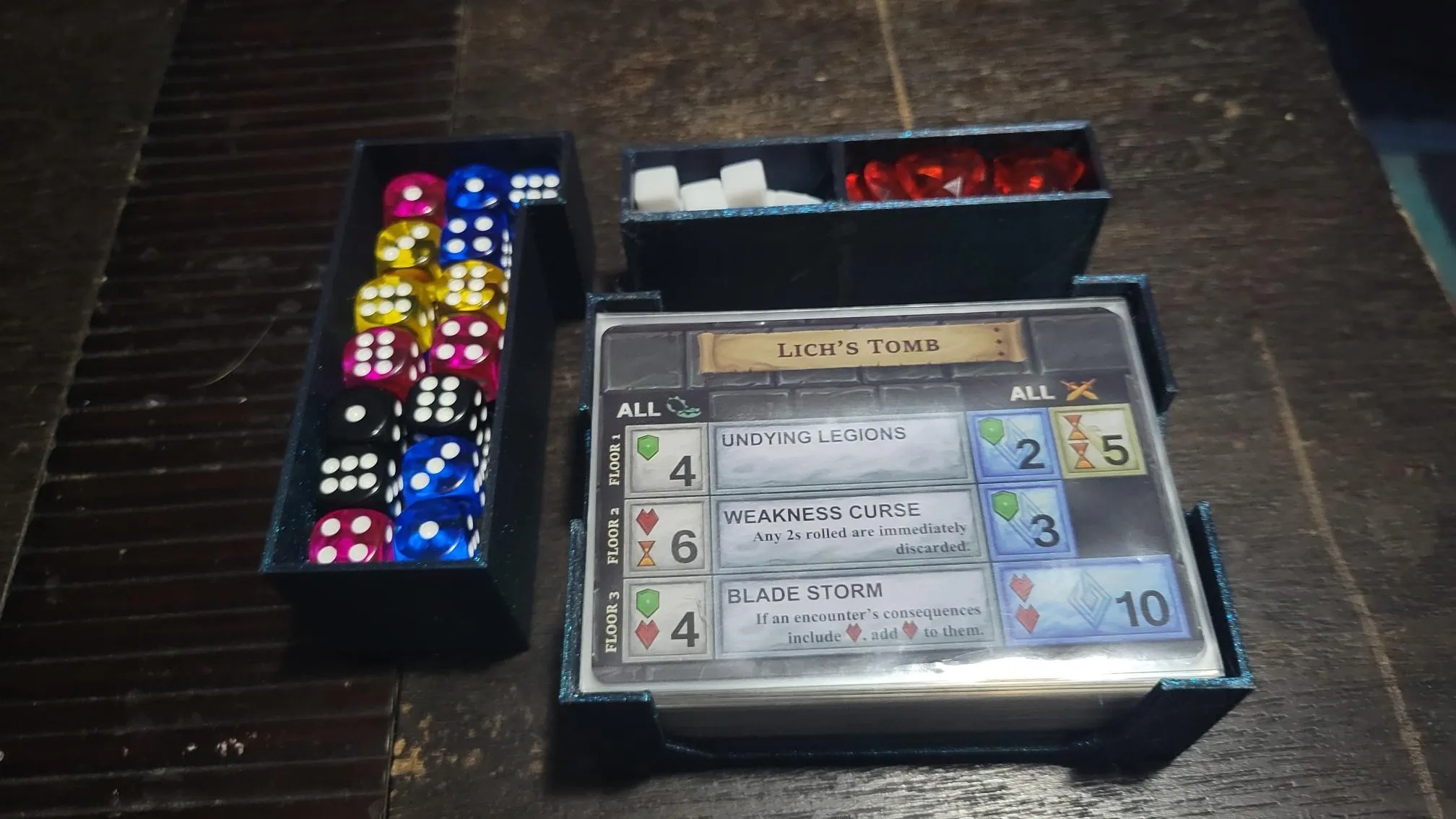 Hộp đựng đồ cho One Deck Dungeon