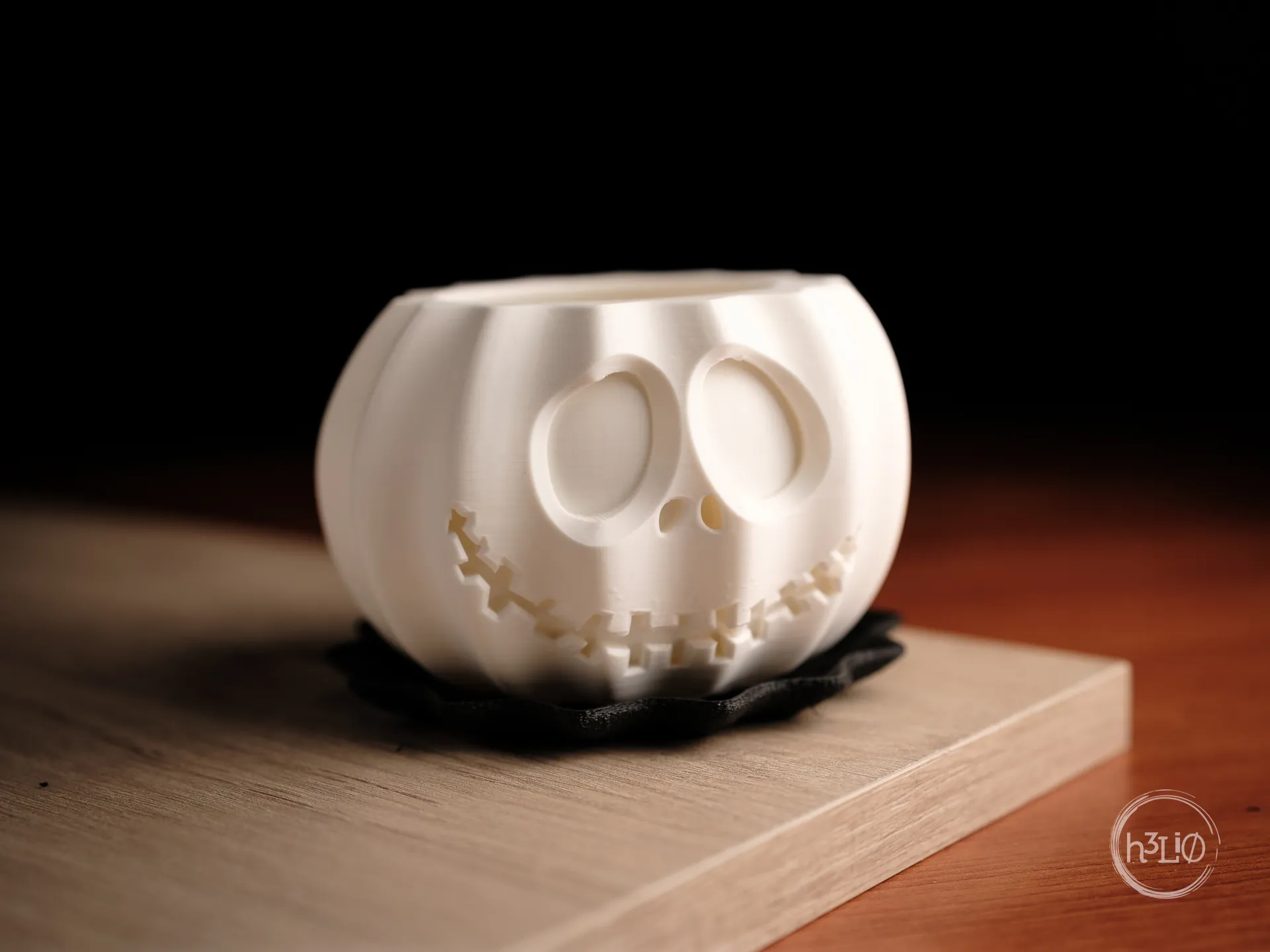 Chậu cây Jack o'planter Halloween độc đáo