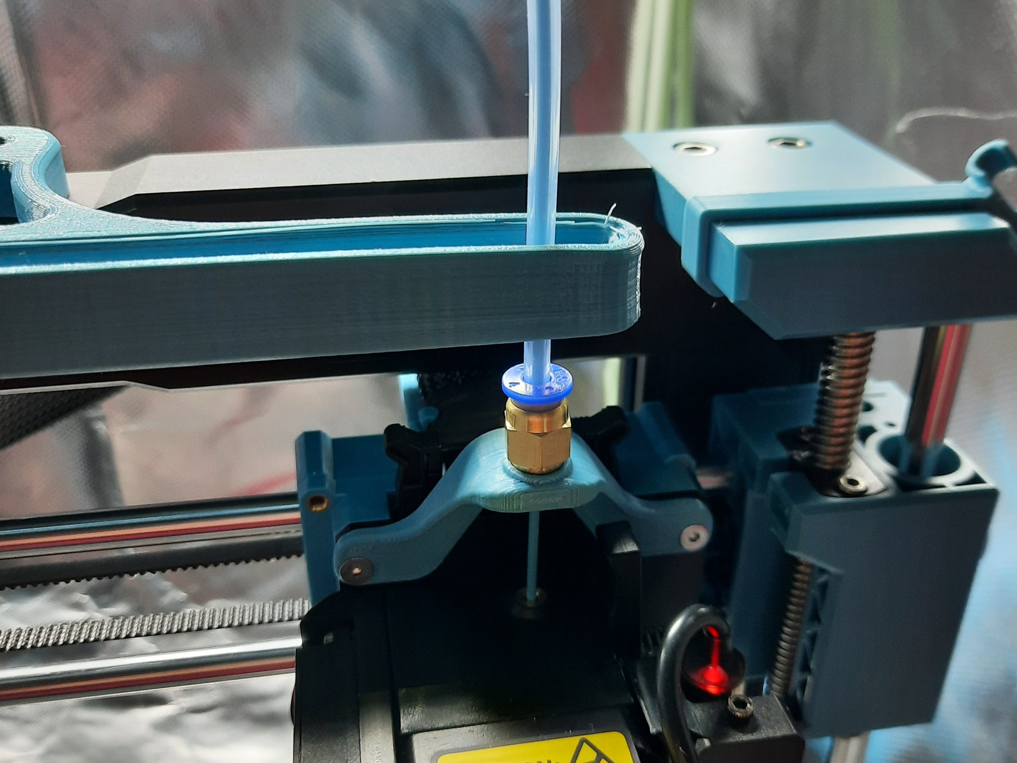 Sovol SV06: Lồng ống PTFE cho bộ Reverse Bowden