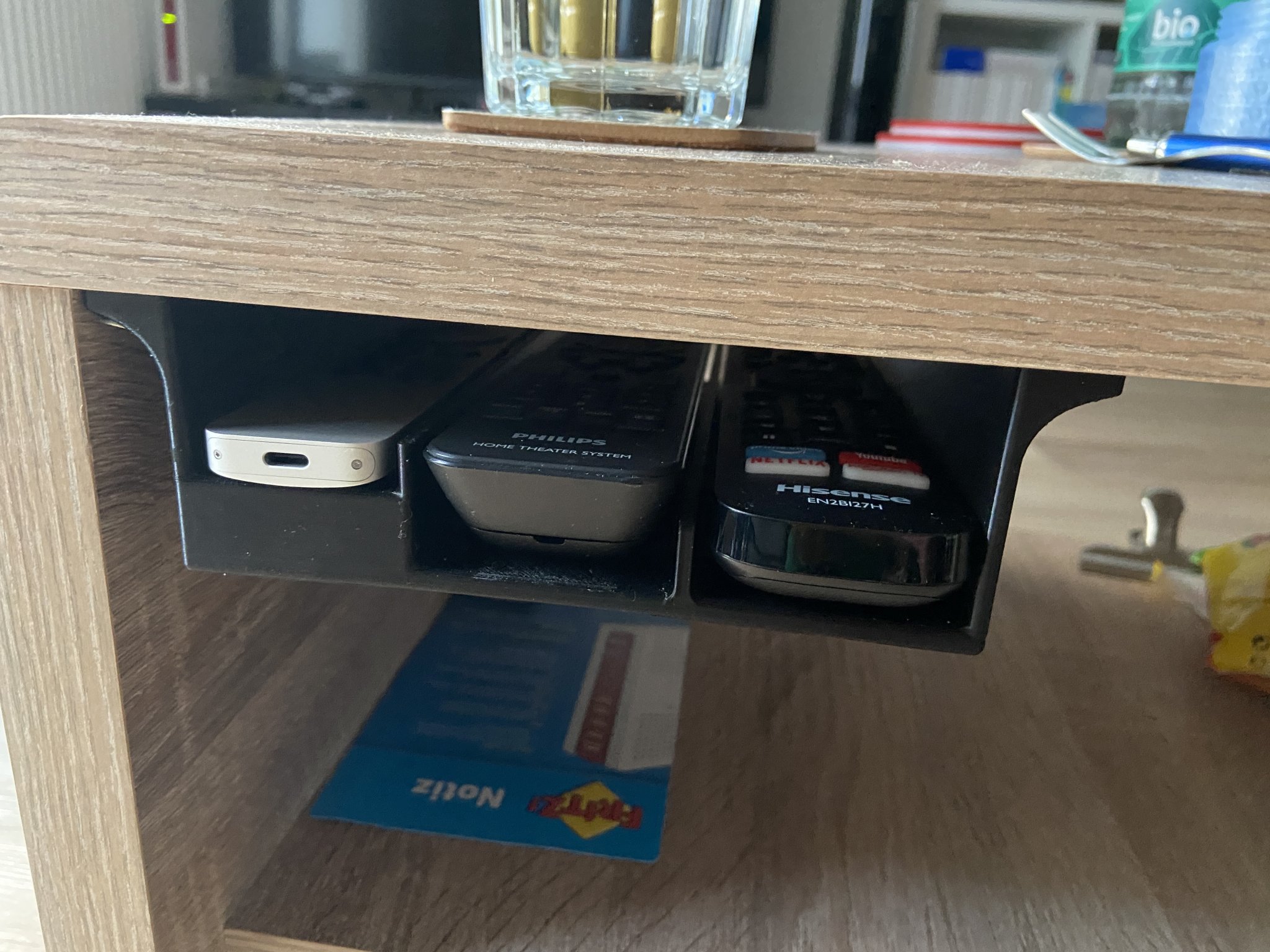 Giá đỡ điều khiển từ xa cho 3 thiết bị