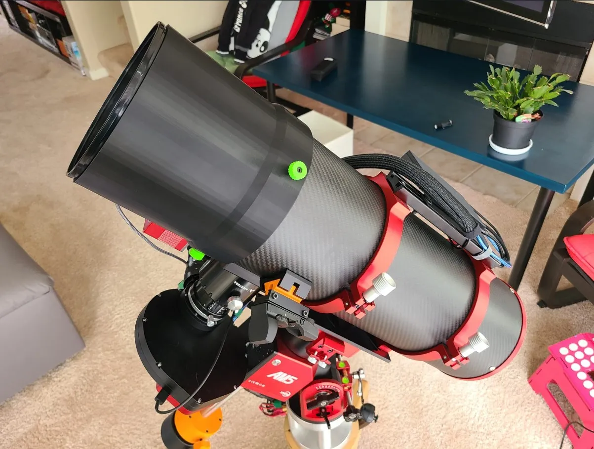 Apertura Carbonstar 150 - Tấm Che Sương