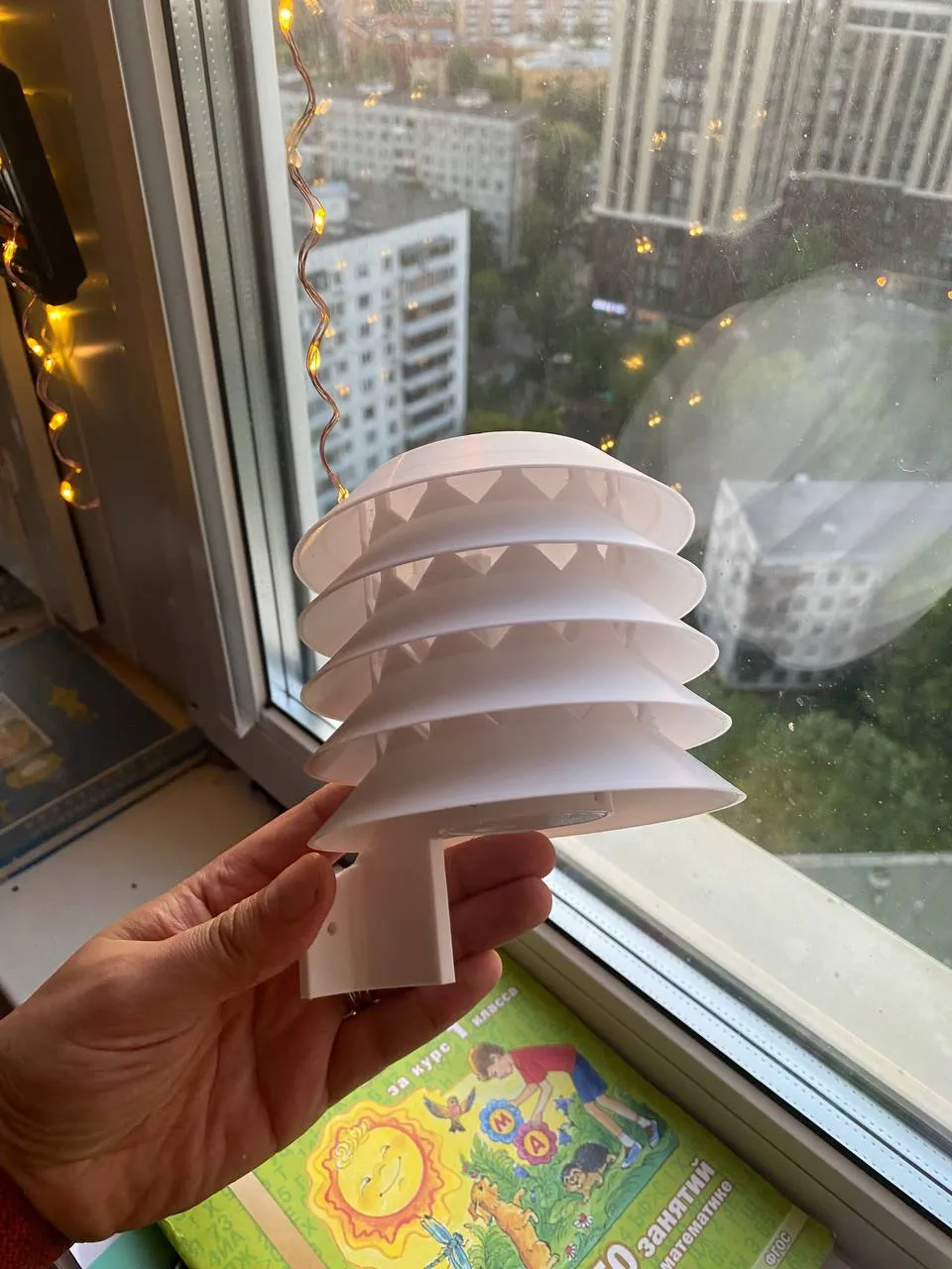 Hộp Stevenson có giá treo tường cho cảm biến Xiaomi BLE