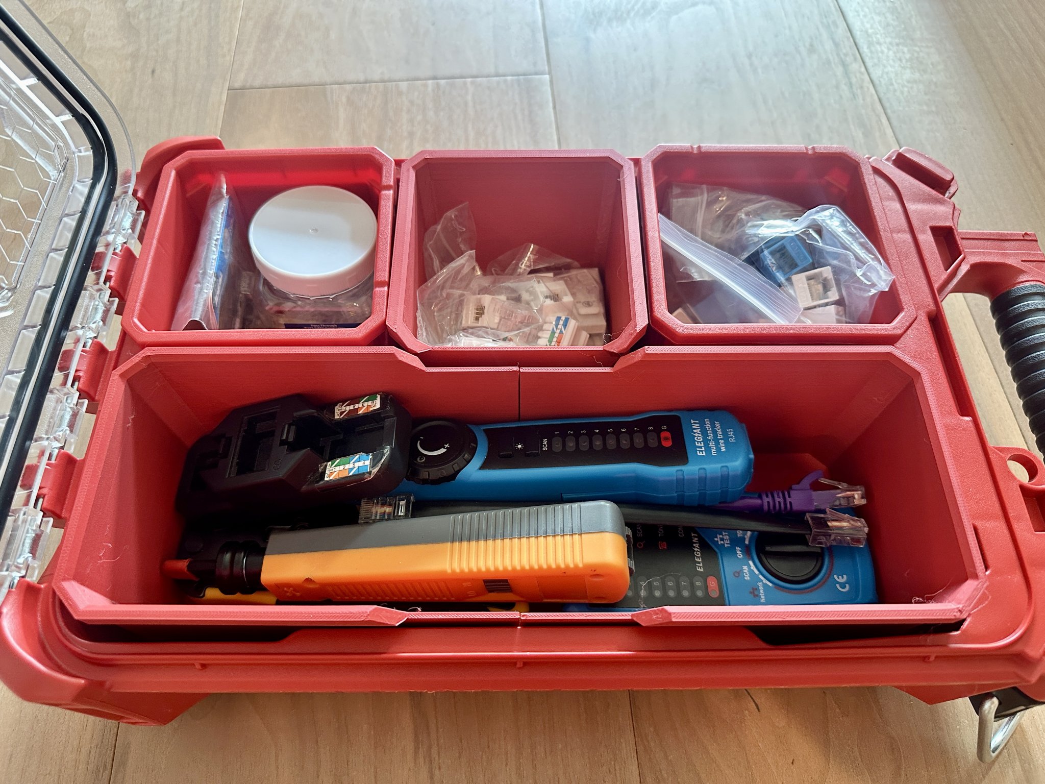 Hộp Milwaukee Packout Dài Cao có rãnh cắt (2 và 3 ngăn)