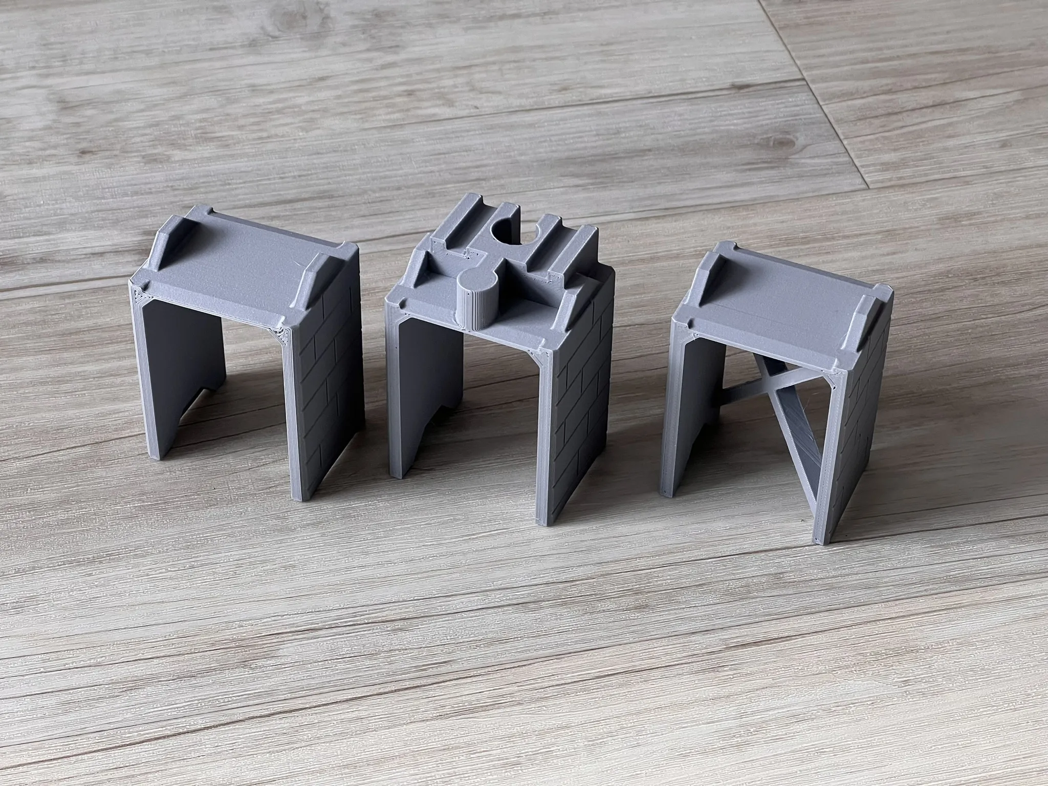 Chân Cầu Cho Đường Ray Xe Lửa Gỗ