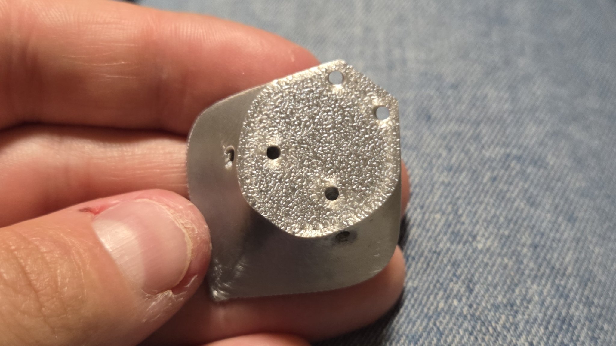 Mắt xích vảy rồng - giờ còn bền hơn nữa!