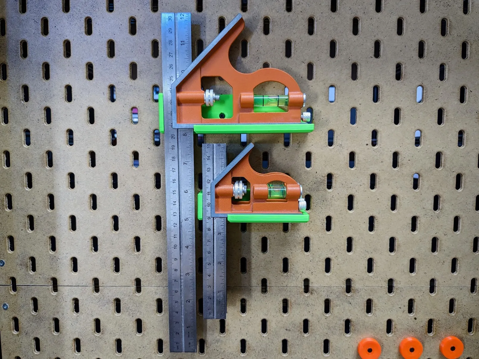 Giá đỡ Thước Kép BAHCO cho Bảng Ghim IKEA SKÅDIS, CS150, CS300