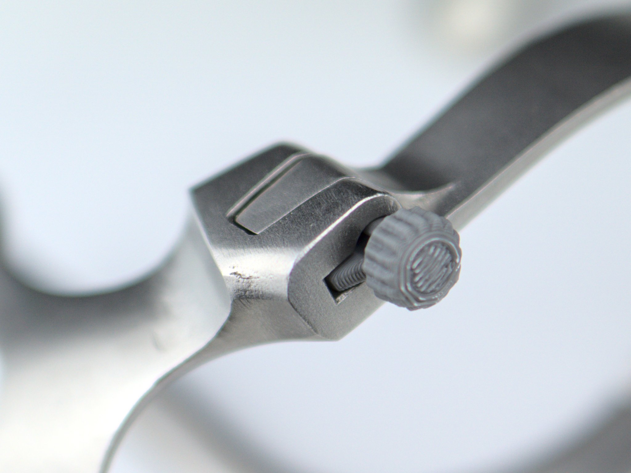 Chốt khóa TwistLock tương thích ME/2