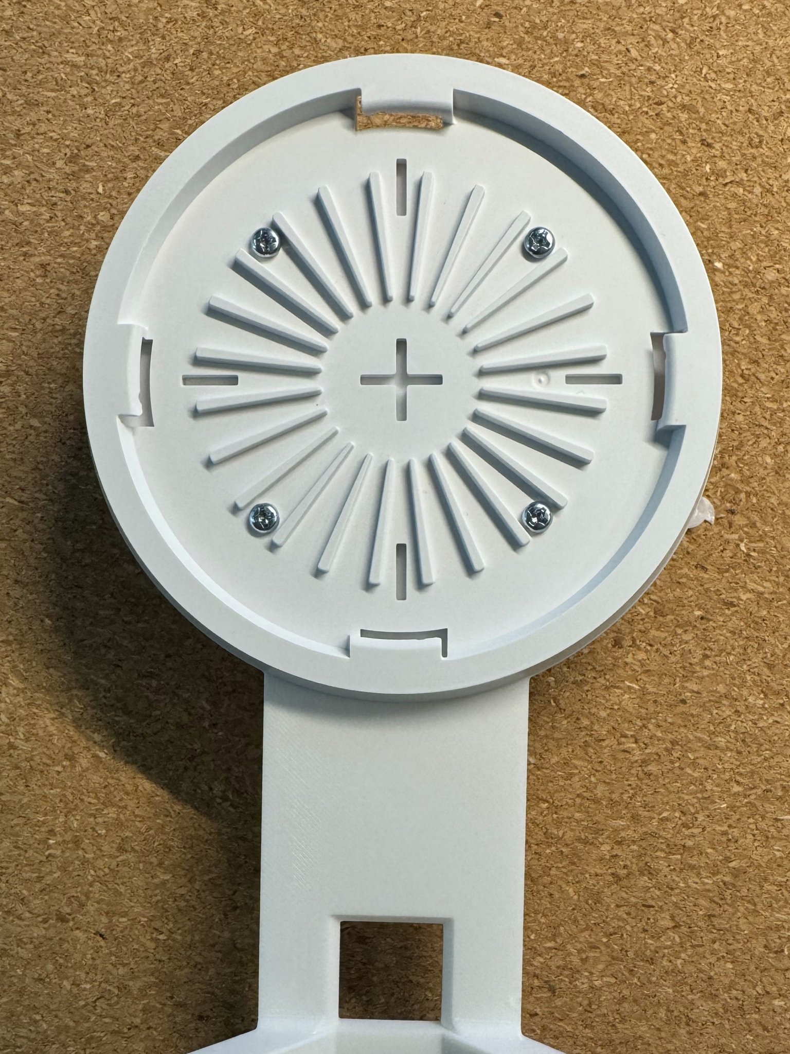 Giá đỡ đứng dọc cho dòng sản phẩm Omada EAP 6 (V1, EAP 670, 660...