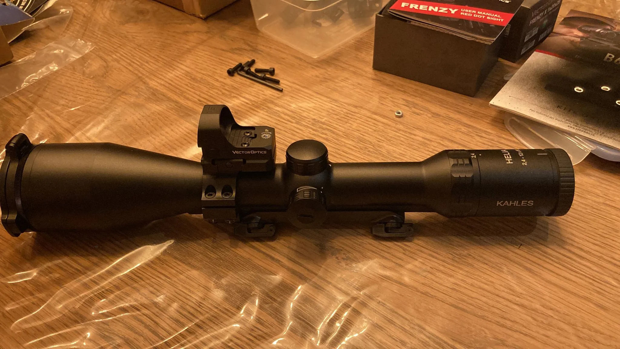 Giá đỡ thấp cho kính ngắm Swarovski Picatinny