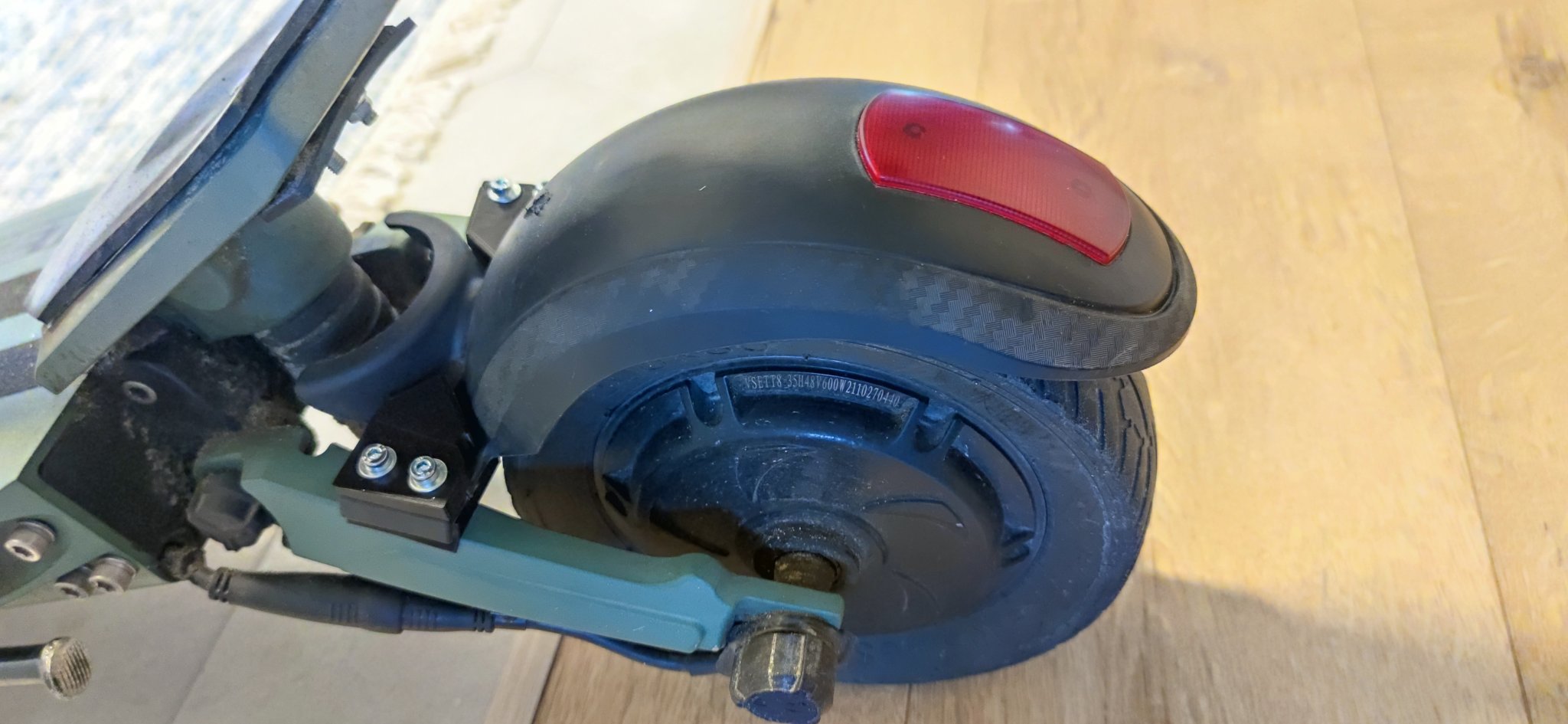 Kẹp gia cố chắn bùn cho Vsett8