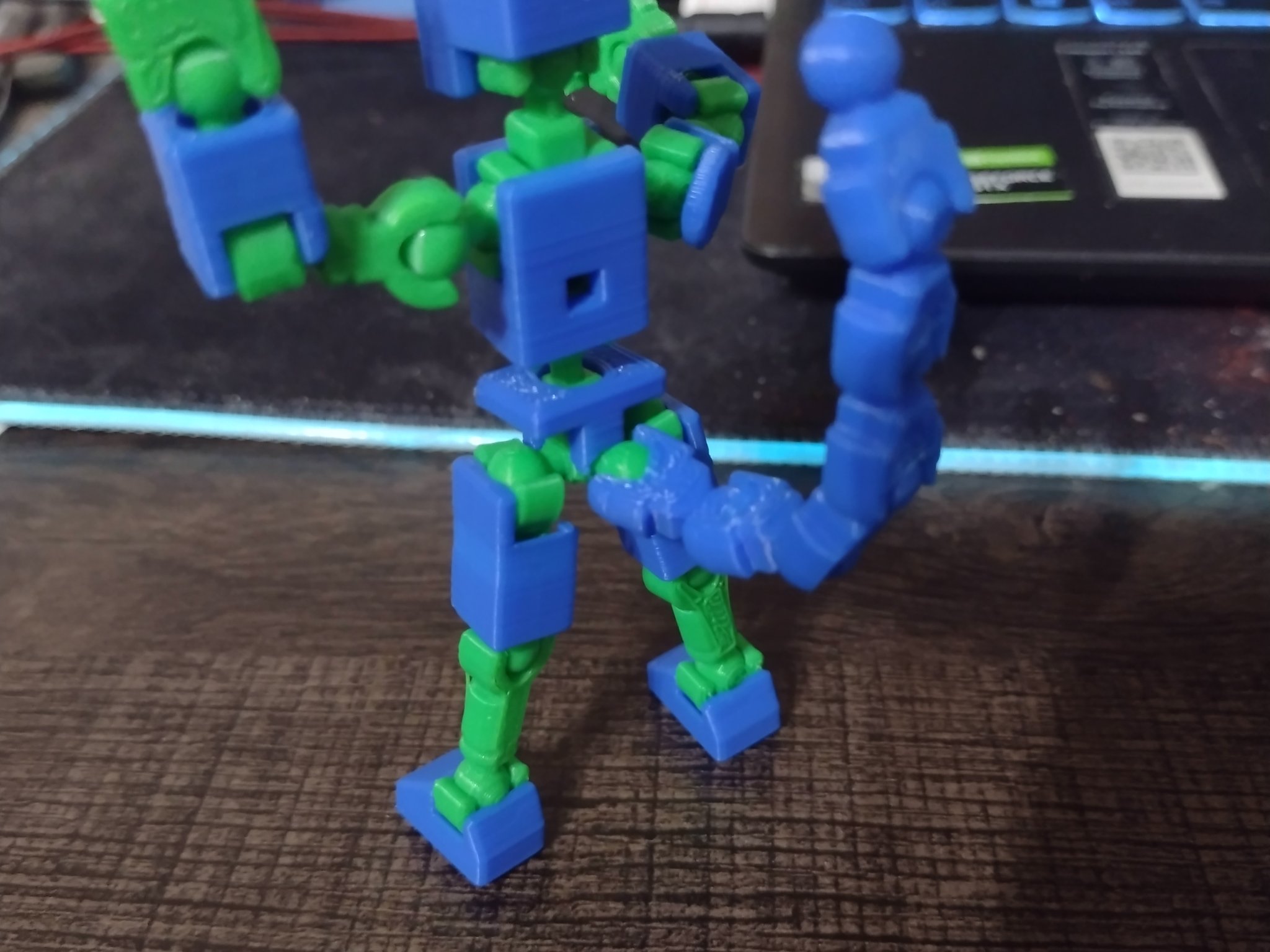 Gắn đuôi mini13 cho nhân vật dễ thương