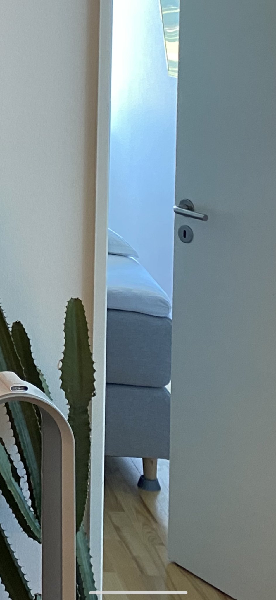 Giá đỡ chân nội thất cho giường và đồ đạc