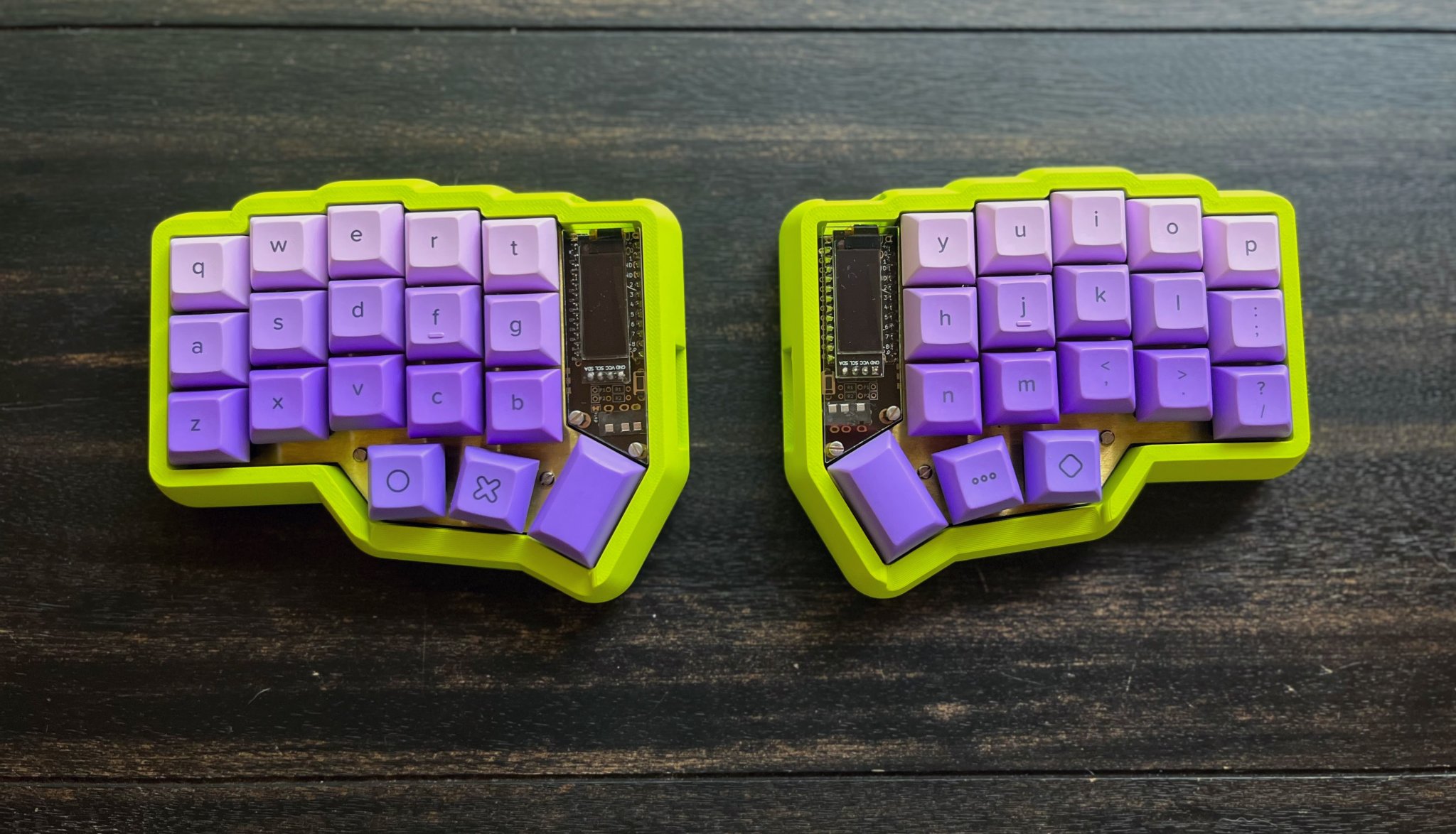 Vỏ cao cấp cho bàn phím Corne (CRKBD) 5 và 6 cột