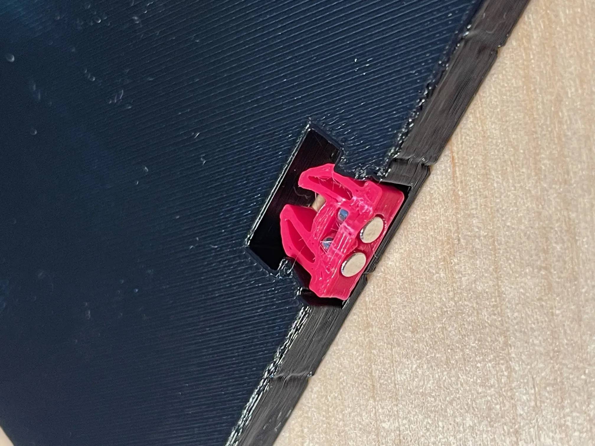 Kẹp từ tính đôi linh hoạt OpenLock cho địa hình in 3D