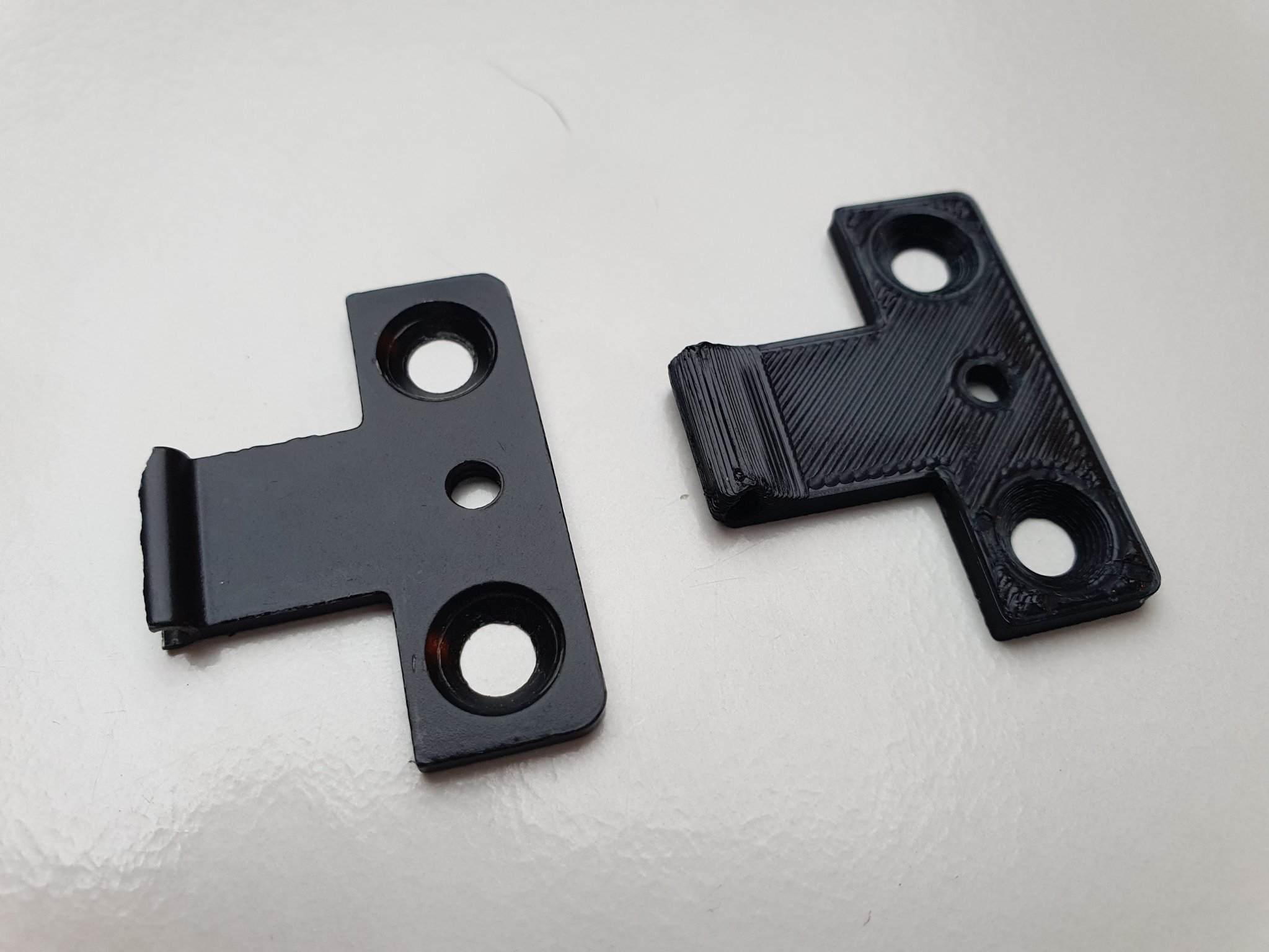 Thay thế bản lề cửa cho máy in 3D Ender 6