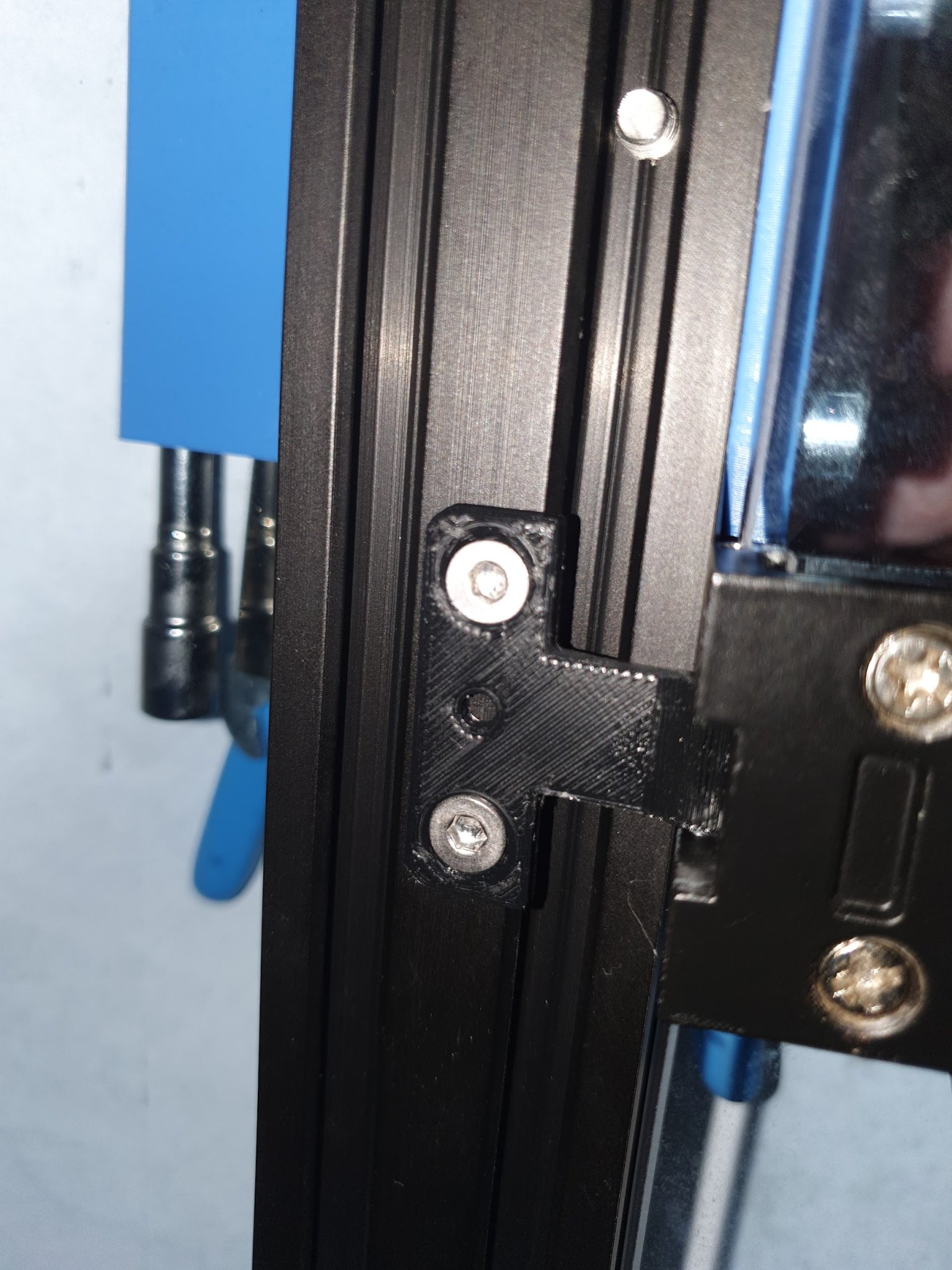 Thay thế bản lề cửa cho máy in 3D Ender 6