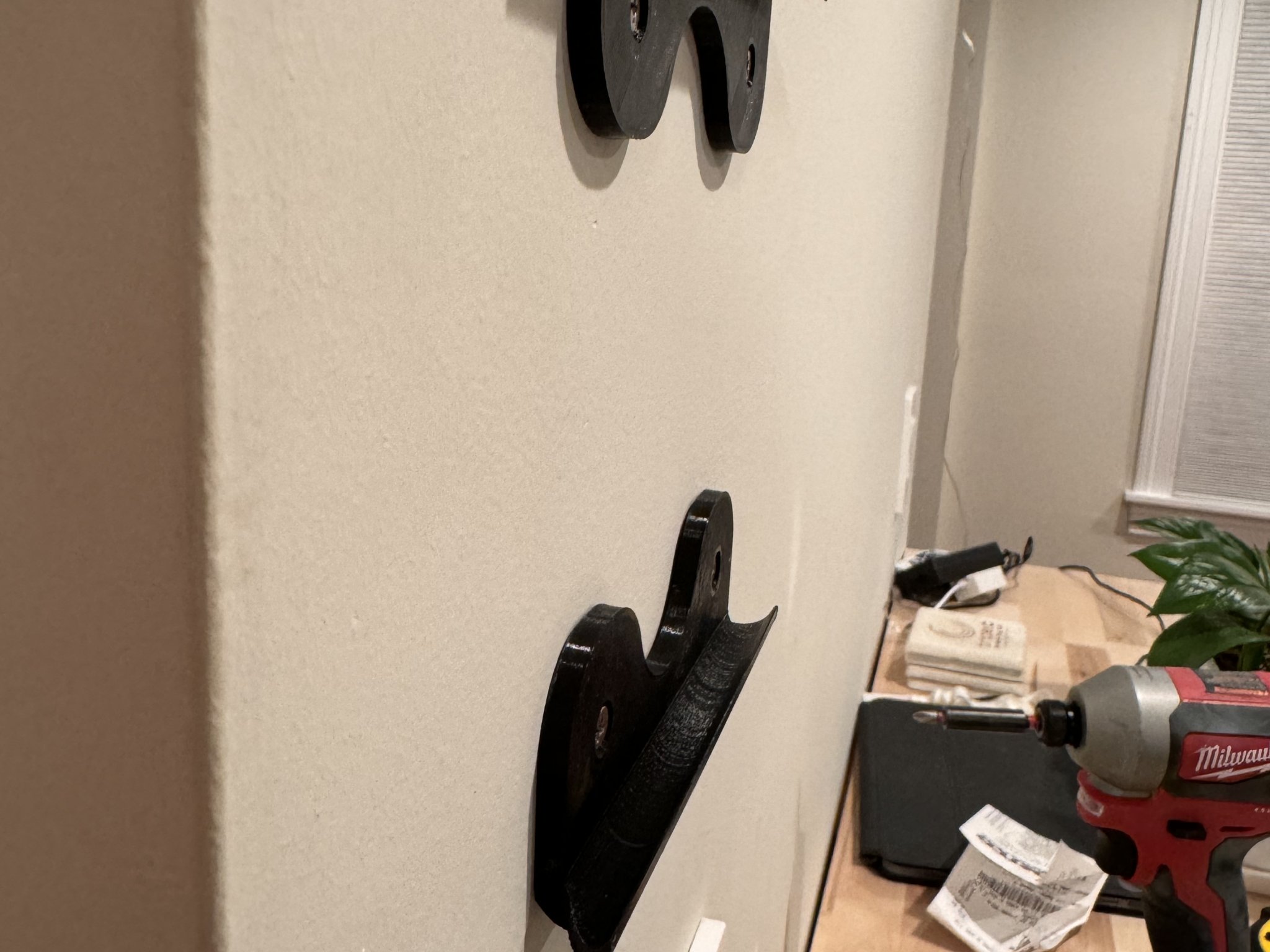 Giá treo tường cho máy tính bảng Fire HD 10 (2019)