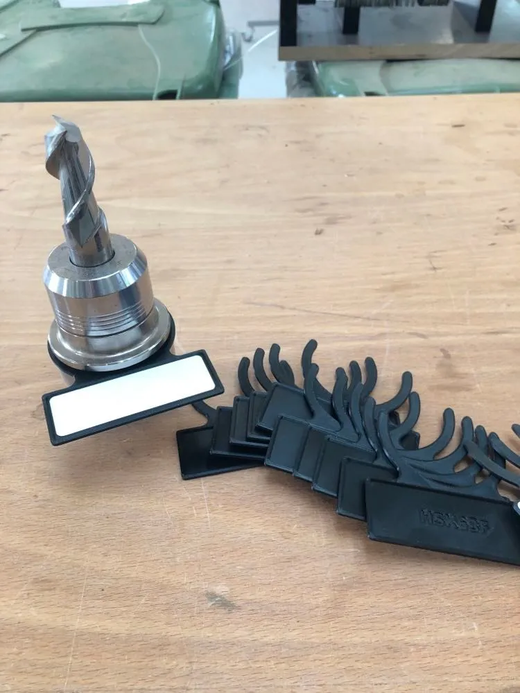 Nhãn công cụ HSK63 với không gian cho nhãn Zoller