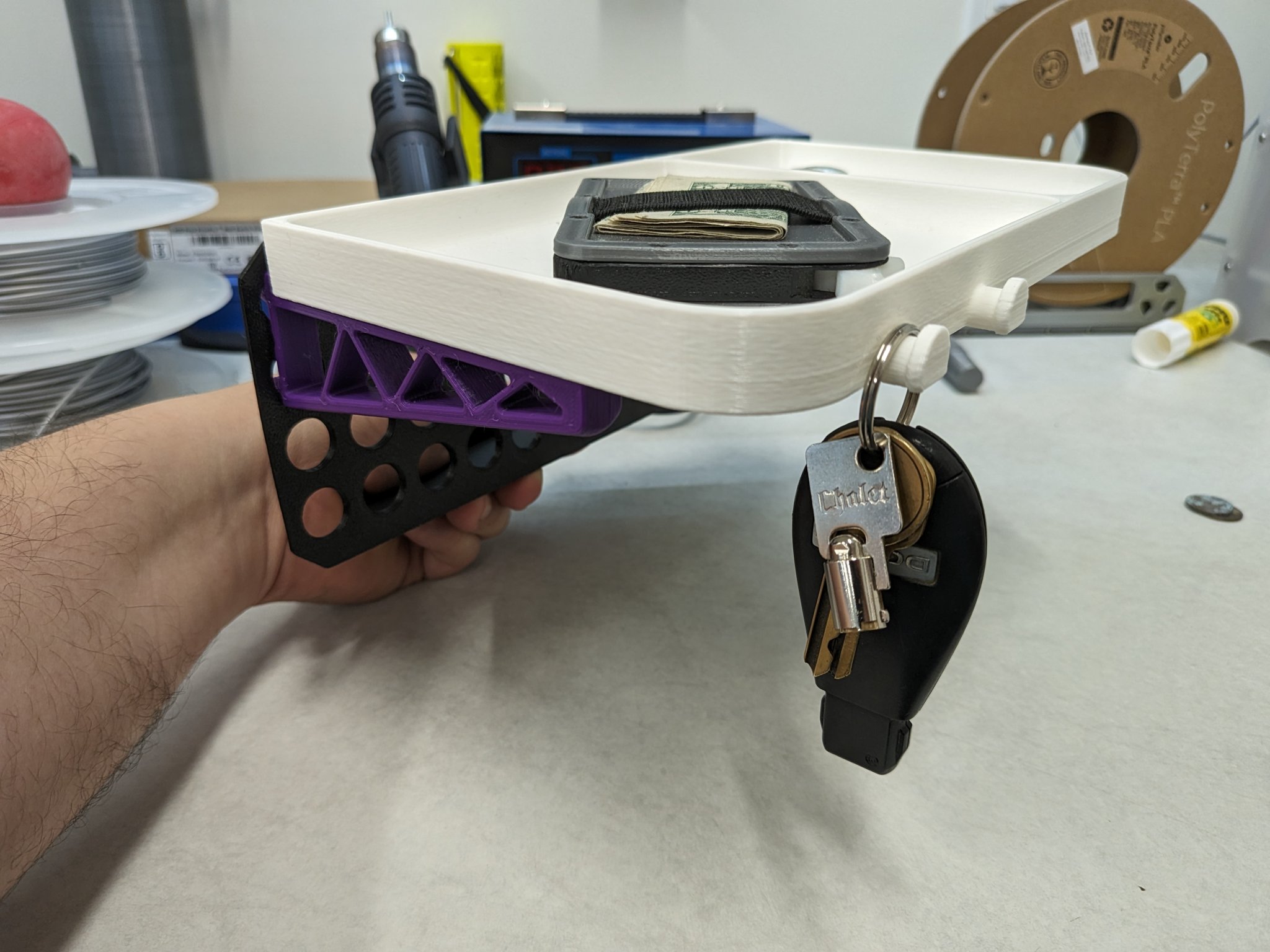 Khay để đồ Qube 500 cho ví, chìa khóa và tiền xu