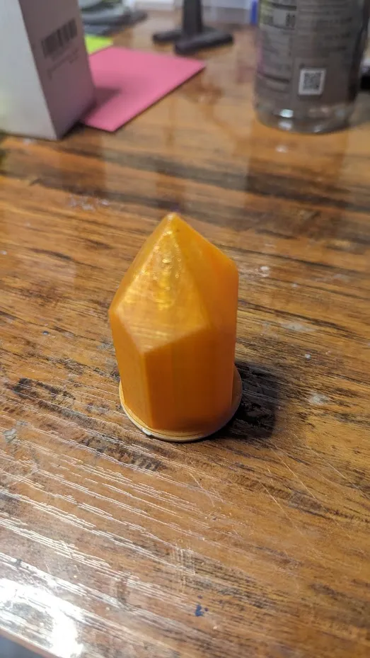 Đèn ngủ hình chóp pha lê cho không gian phòng tắm