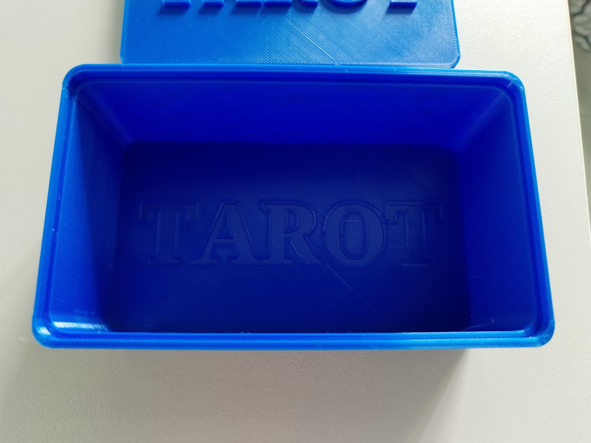 Hộp bài Tarot cho thẻ kích thước 63mm x 113mm