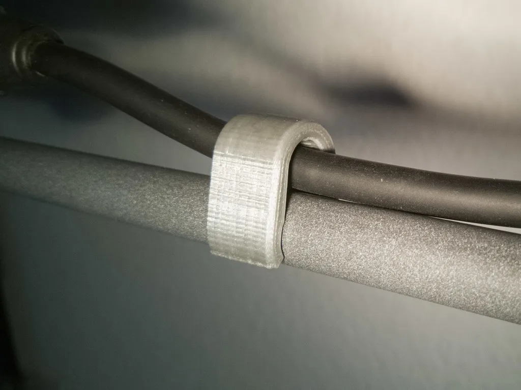 Kẹp cáp tiêu chuẩn cho chân micro