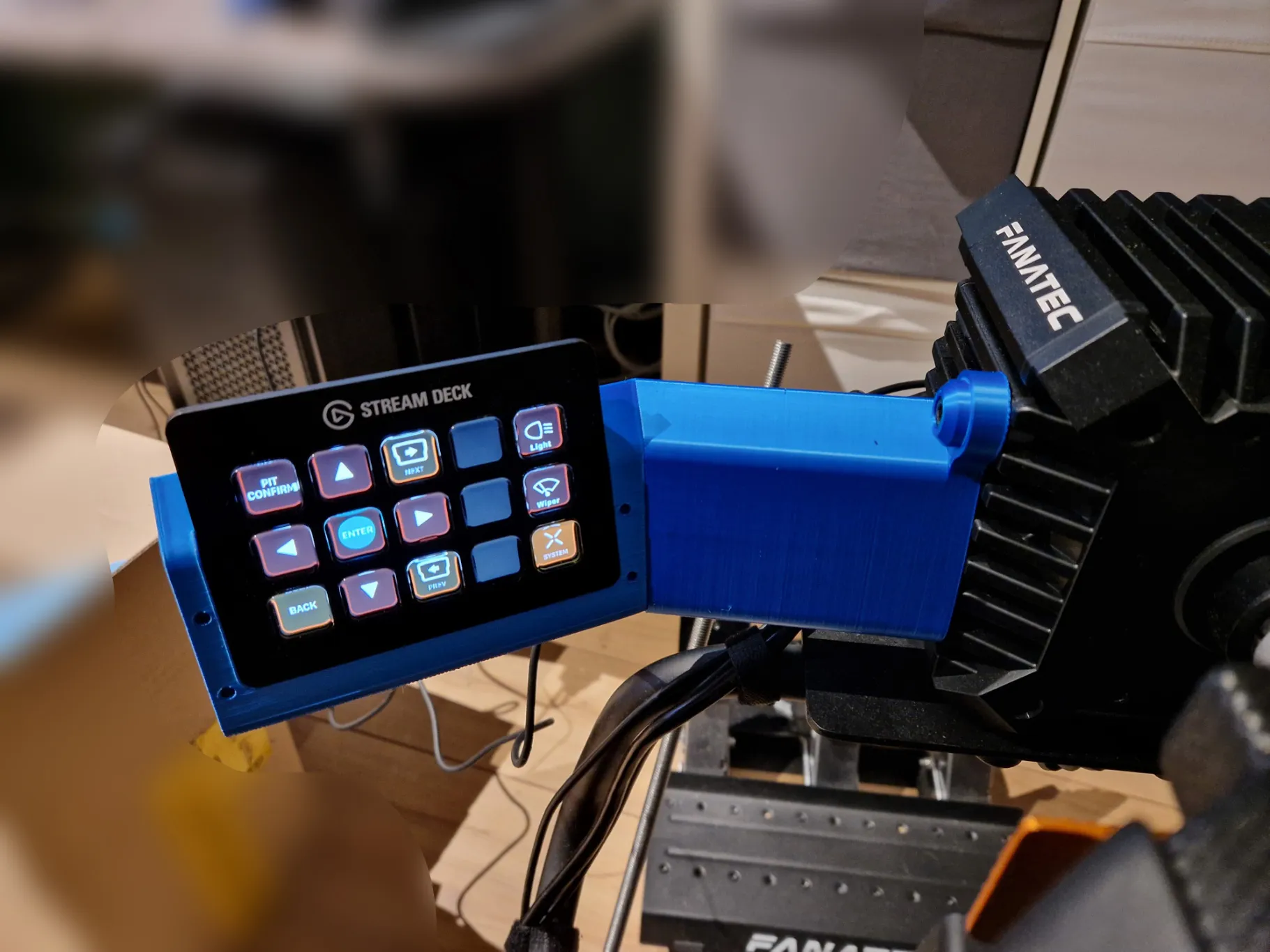 Giá đỡ Streamdeck MK2 cho đế Fanatec CSL DD