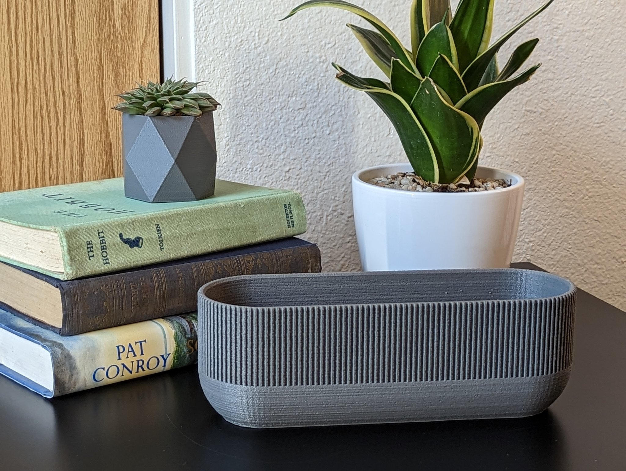 Chậu cây ba ngăn hiện đại có lỗ thoát nước và khay hứng