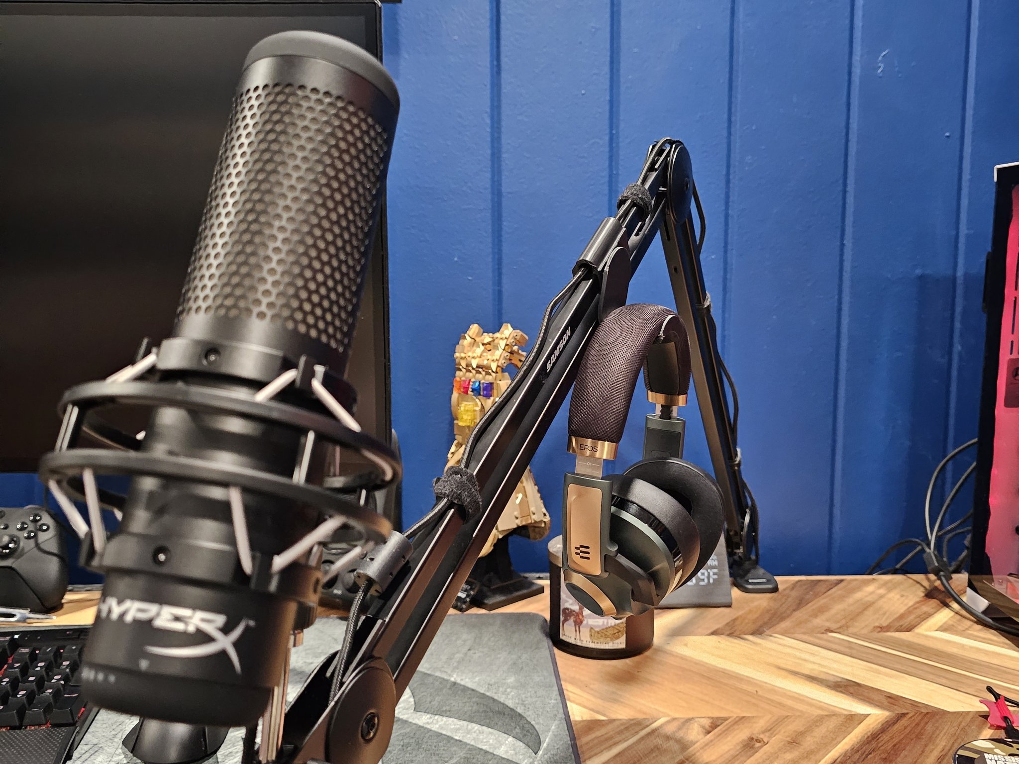 Giá đỡ tai nghe xoay cho Mic Arm Samson