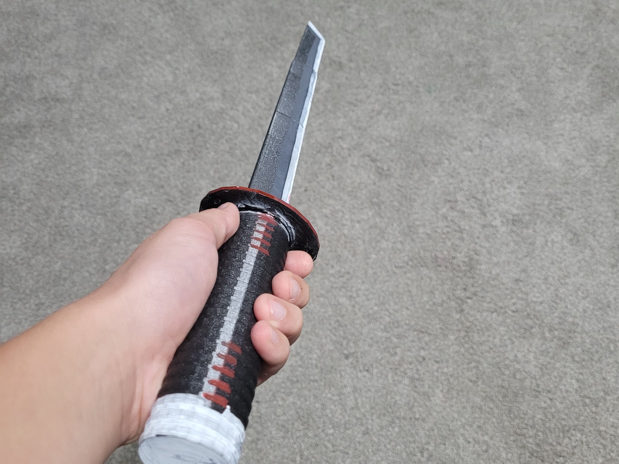 Katana truyền thống Nhật Bản với thiết kế tinh xảo