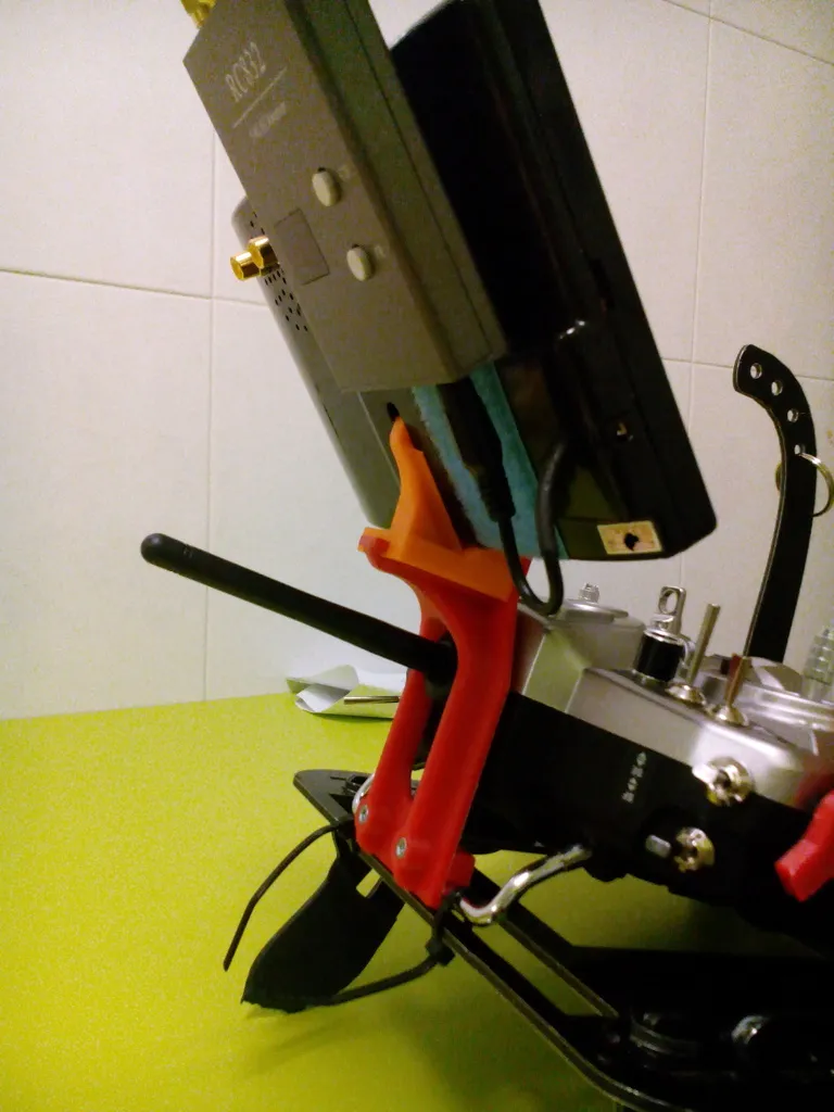 Bộ điều chỉnh 45º cho giá đỡ màn hình FPV Taranis FrSky