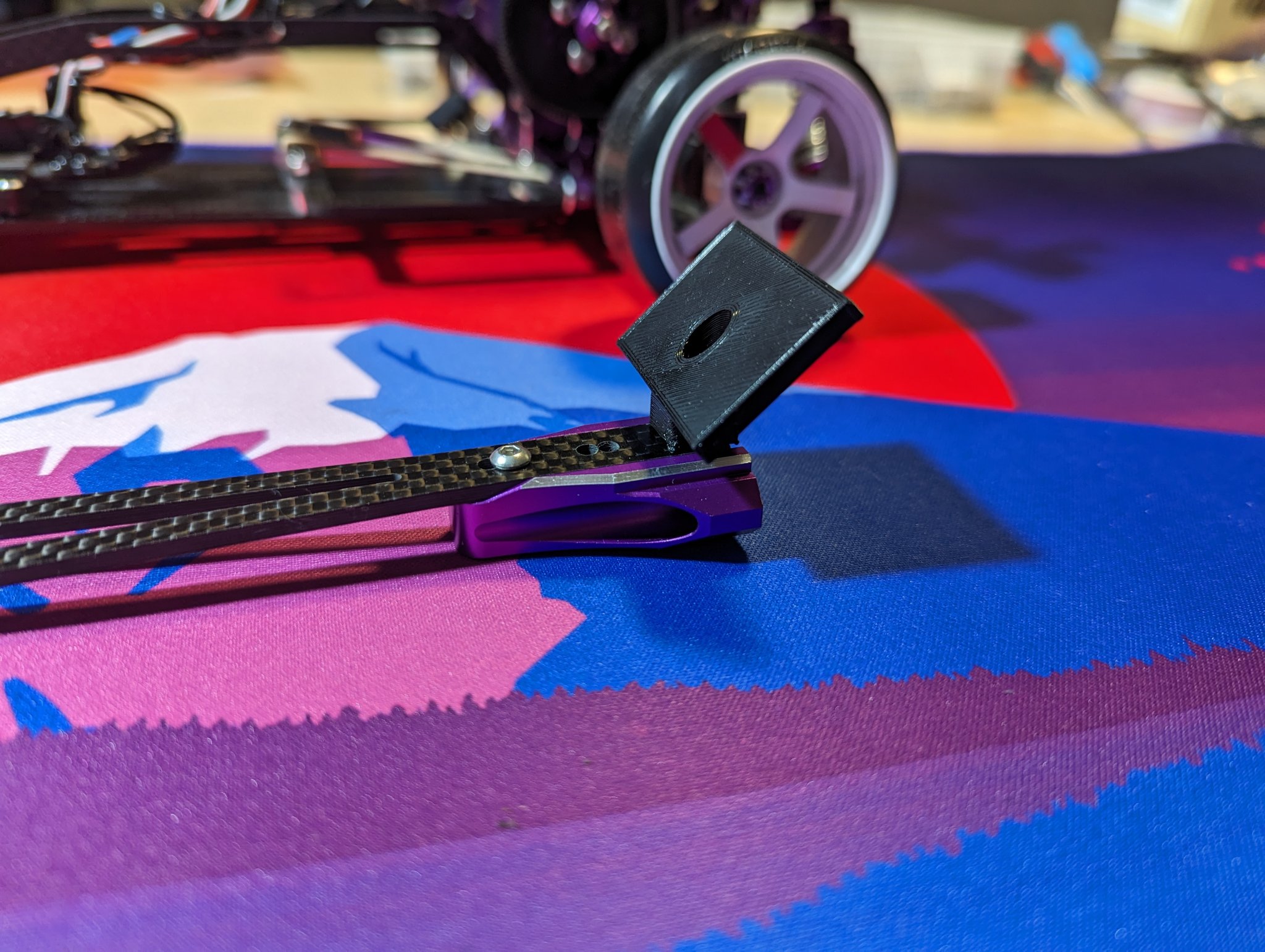 Giá đỡ ESC Rhino Racing Shark cho khung xe RC