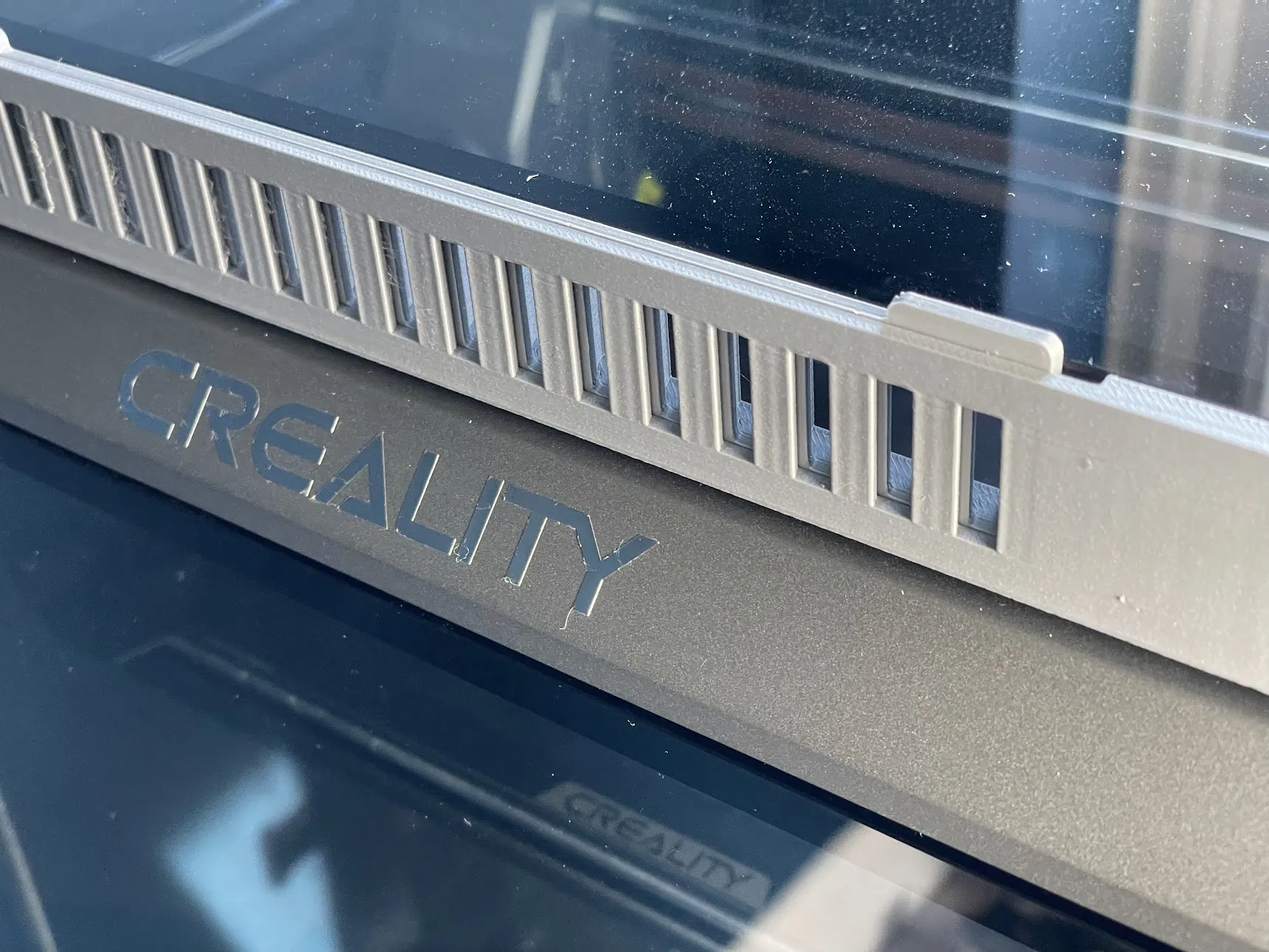 Giá đỡ nắp cho máy in Creality K1 Max với nắp kính