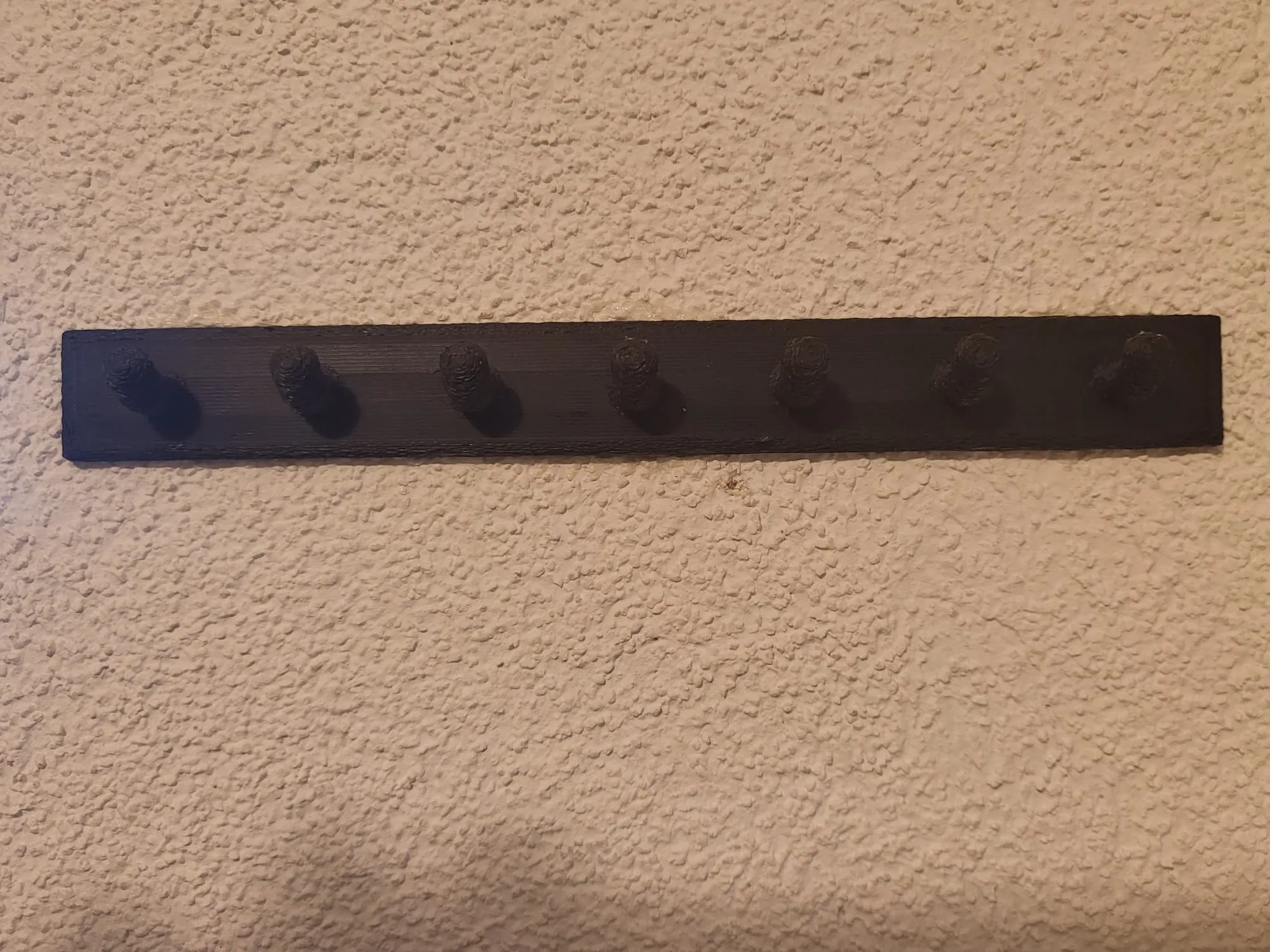 Giá treo chìa khóa đơn giản với 7 móc