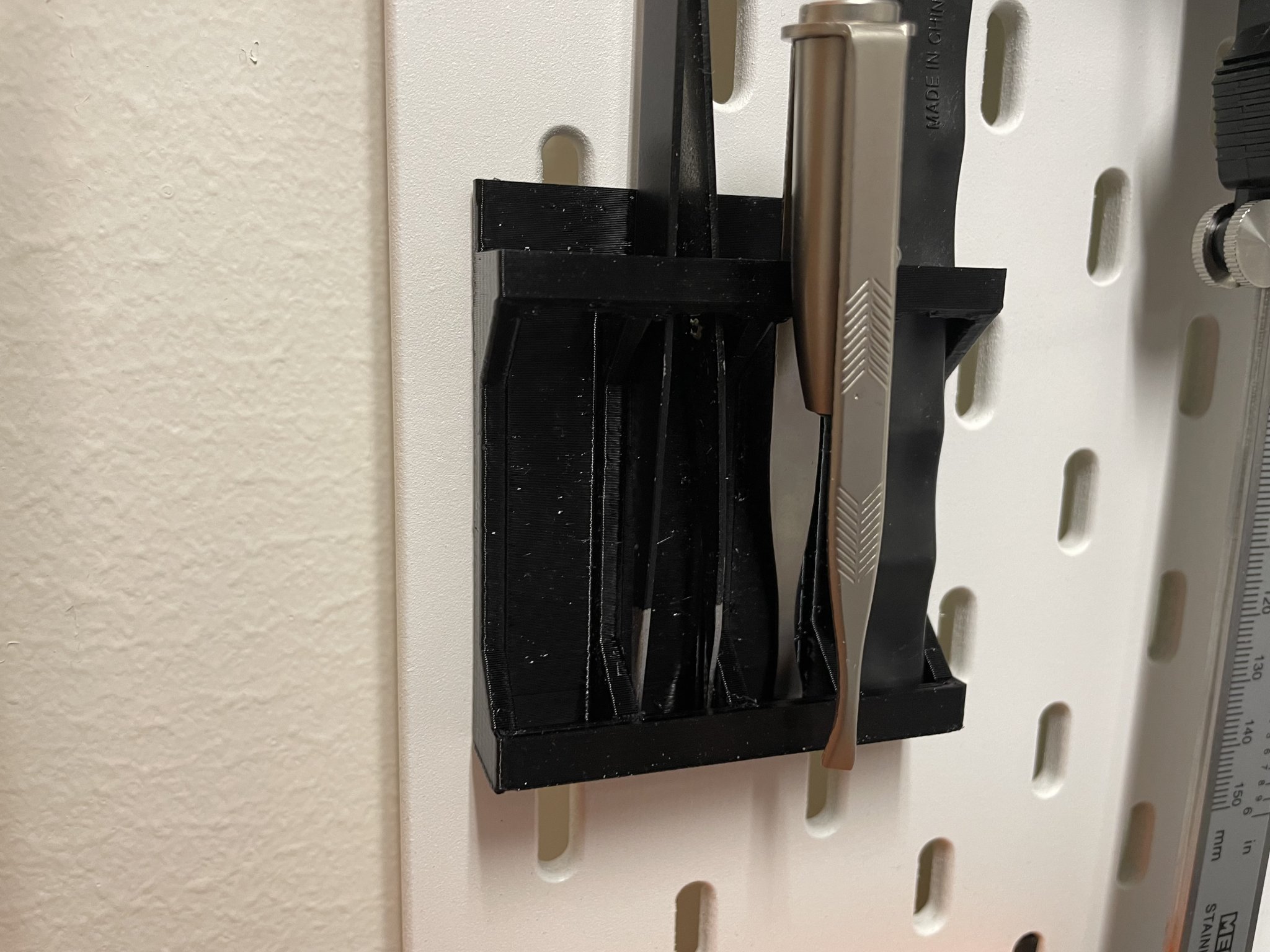 Giá đỡ nhíp 4x cho bảng treo IKEA Skådis