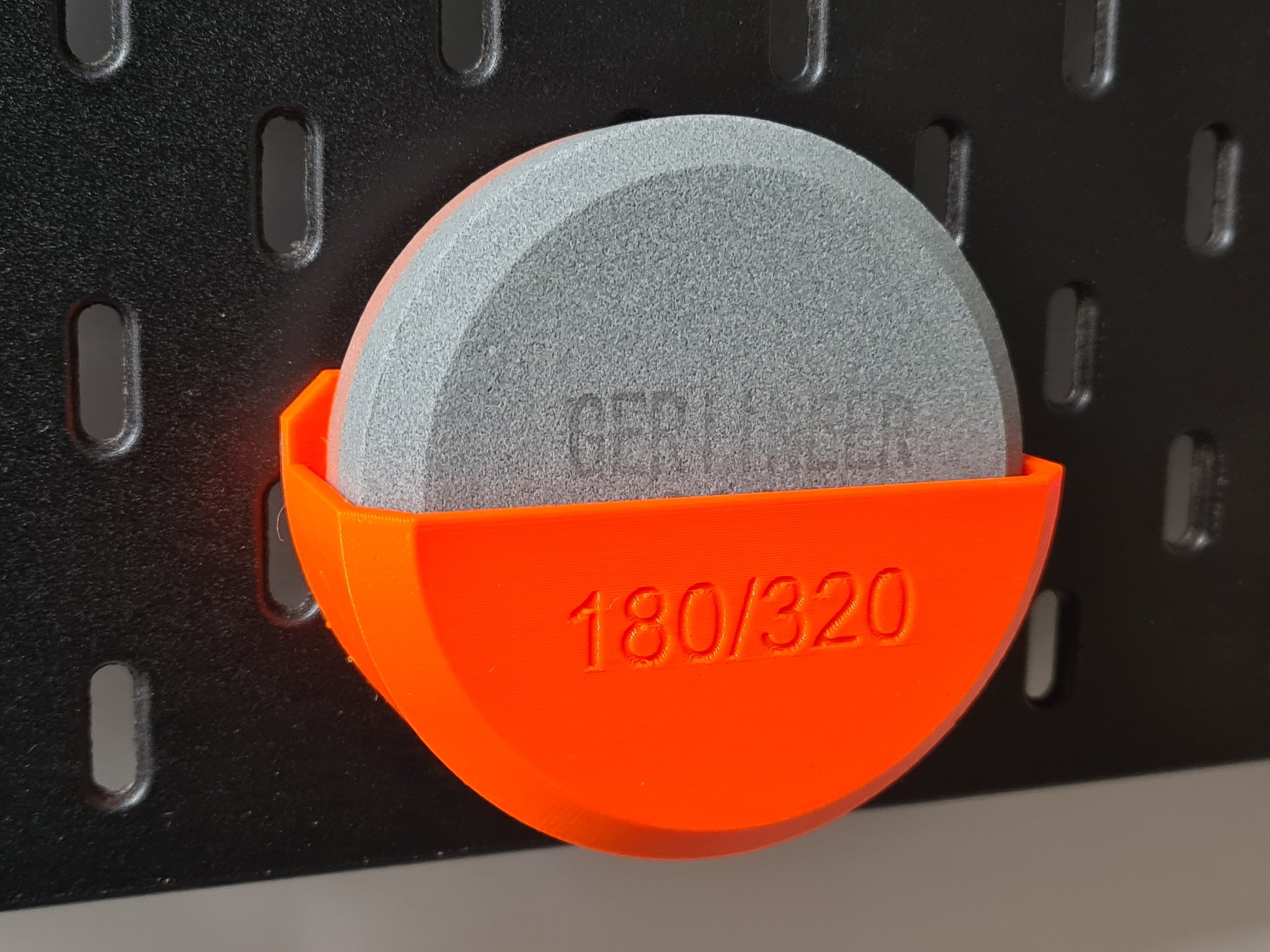 Giá đỡ máy xay Skadis cho bảng treo