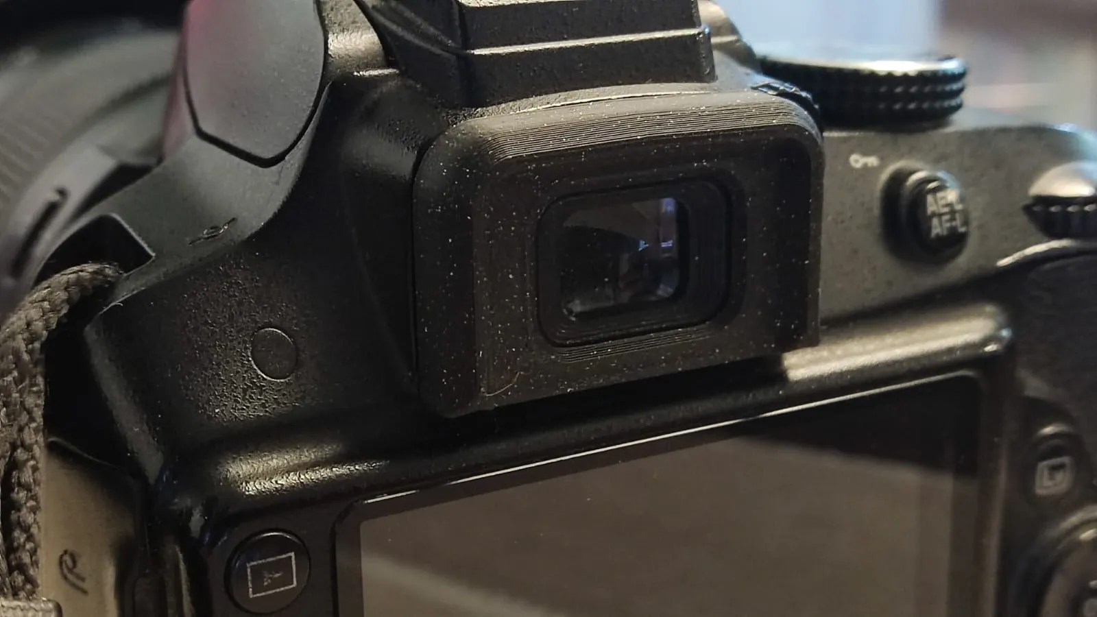 Thay thế mắt ngắm DK-25 cho máy ảnh Nikon