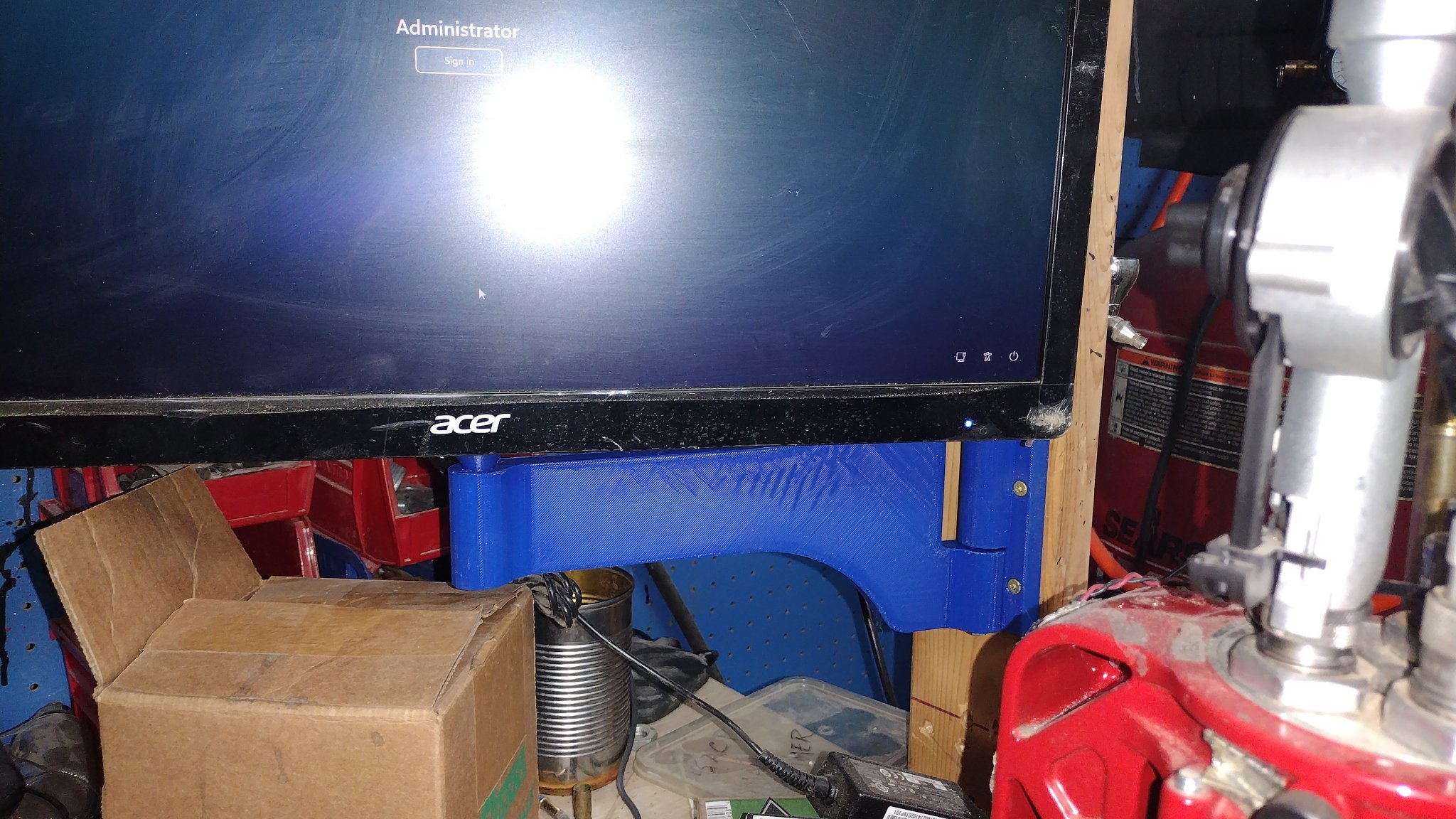 Giá đỡ treo tường cho màn hình Acer S220