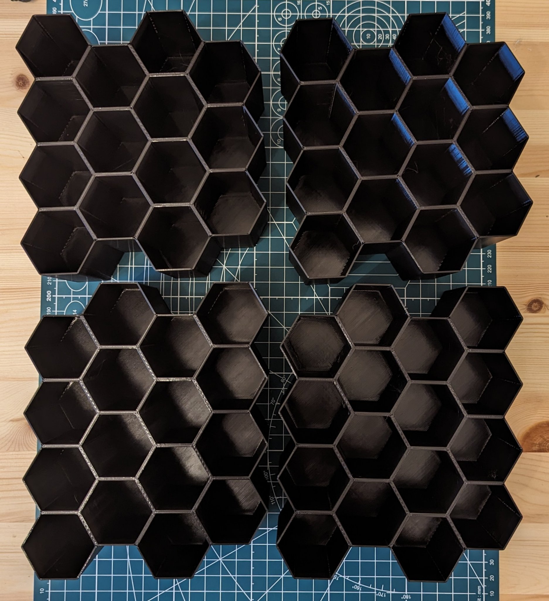 Giá đỡ cáp tổ ong cho ngăn kéo Ikea Kallax