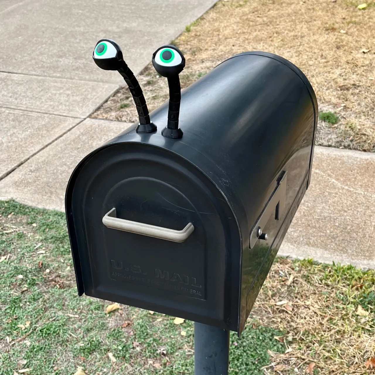 Nhân vật Eyegor - Mắt hoạt hình có thể chơi mọi nơi