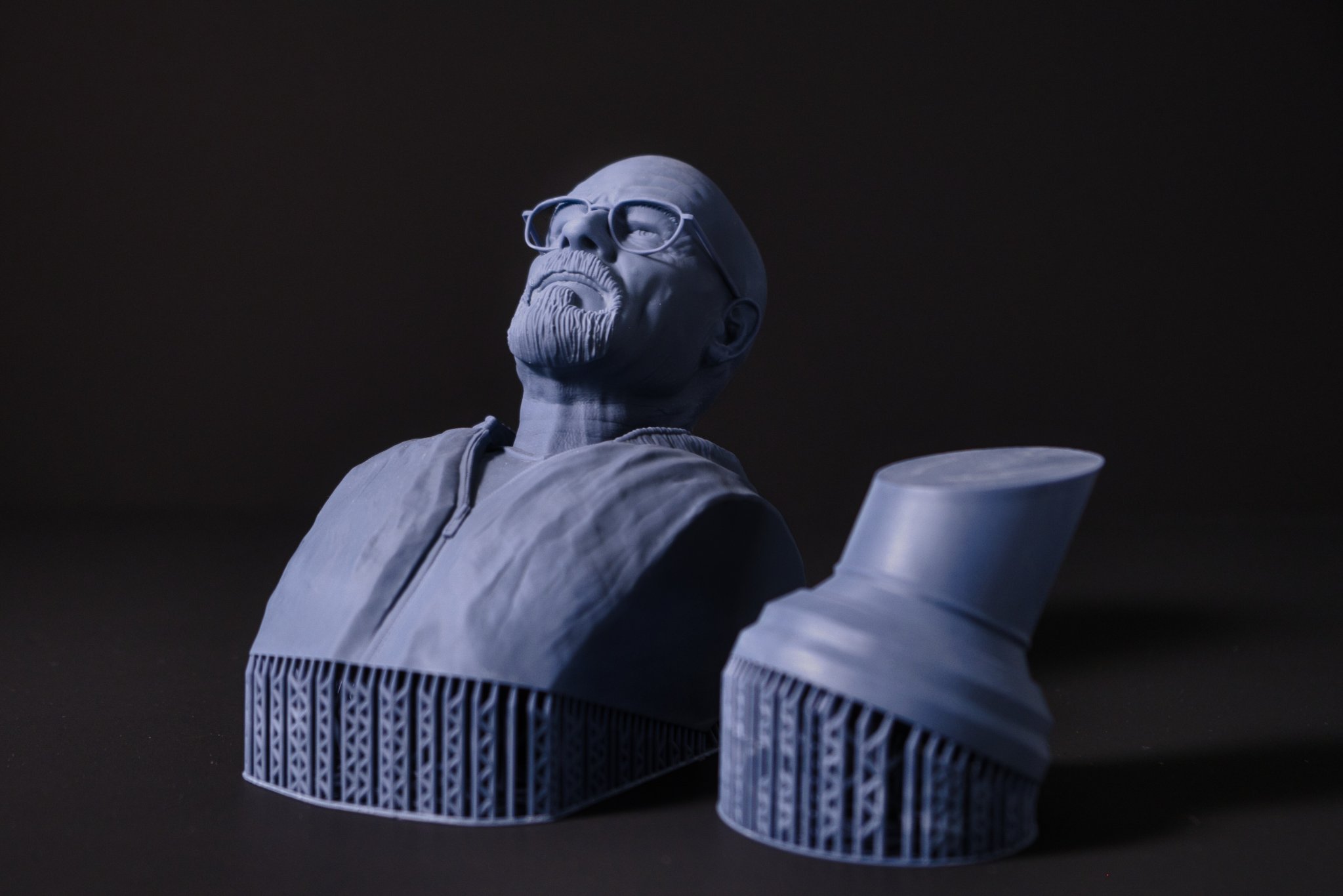 Tượng bán thân Walter White từ Breaking Bad